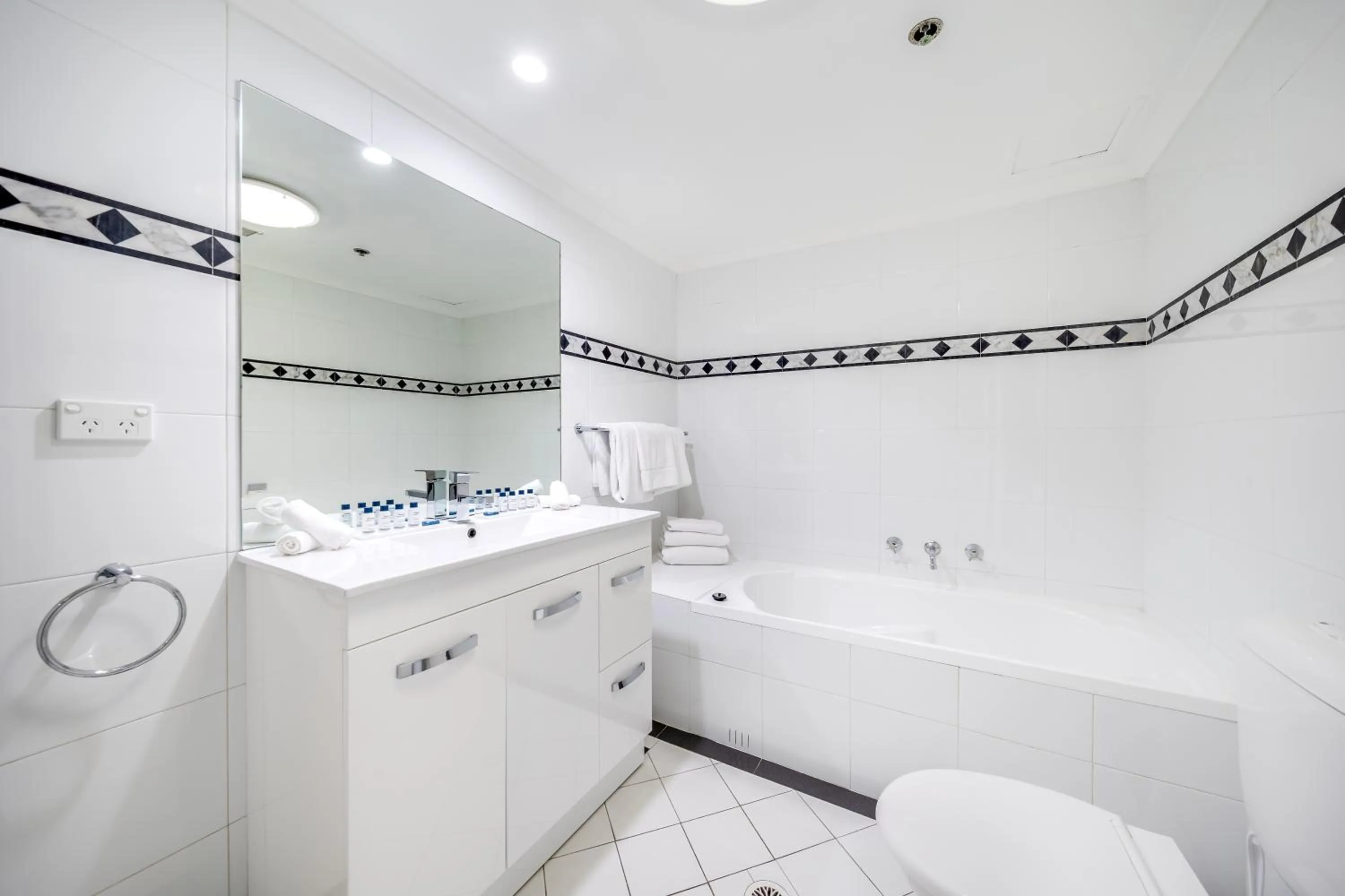 Bathroom in Oaks Sydney Castlereagh Suites
