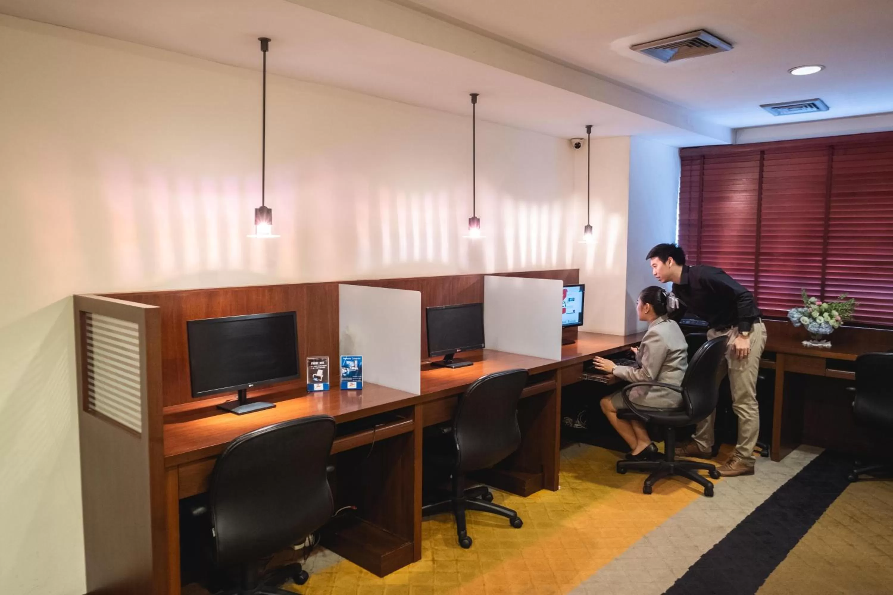 locker in Zenith Sukhumvit Hotel, Bangkok