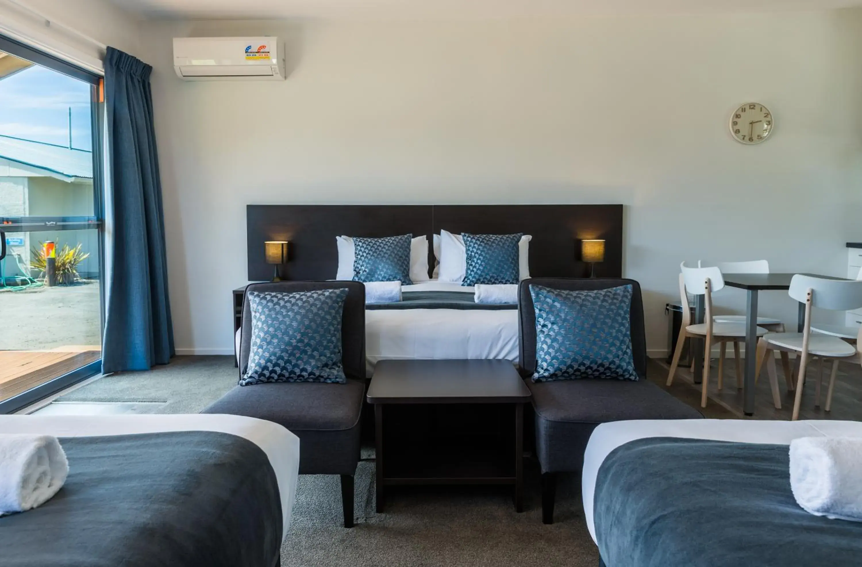 Deluxe King Studio in North South Holiday Park Deluxe King Studio in North South Holiday Park