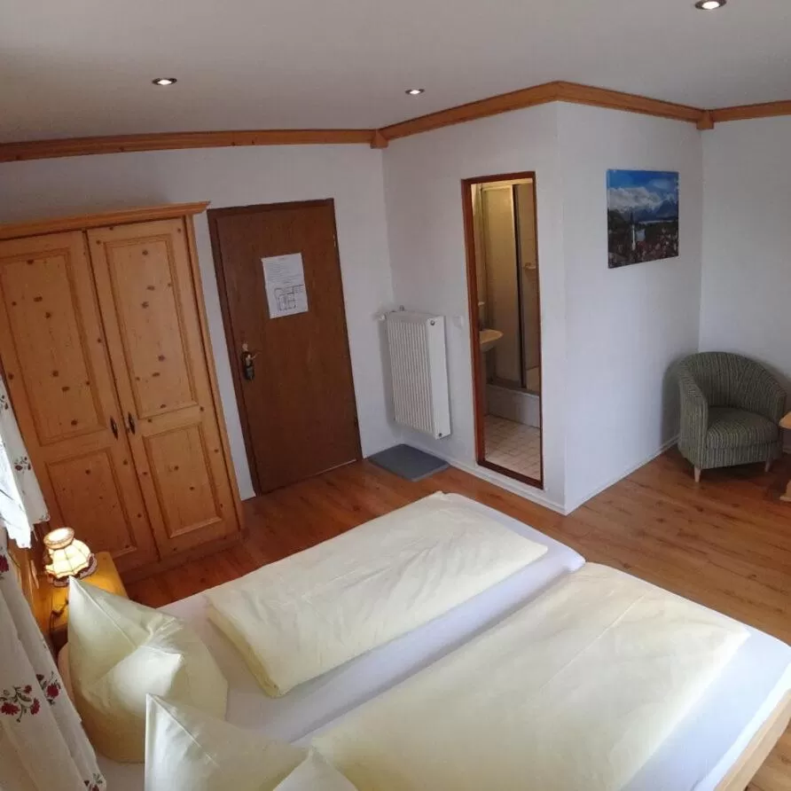 Bed in Hotel Almrausch