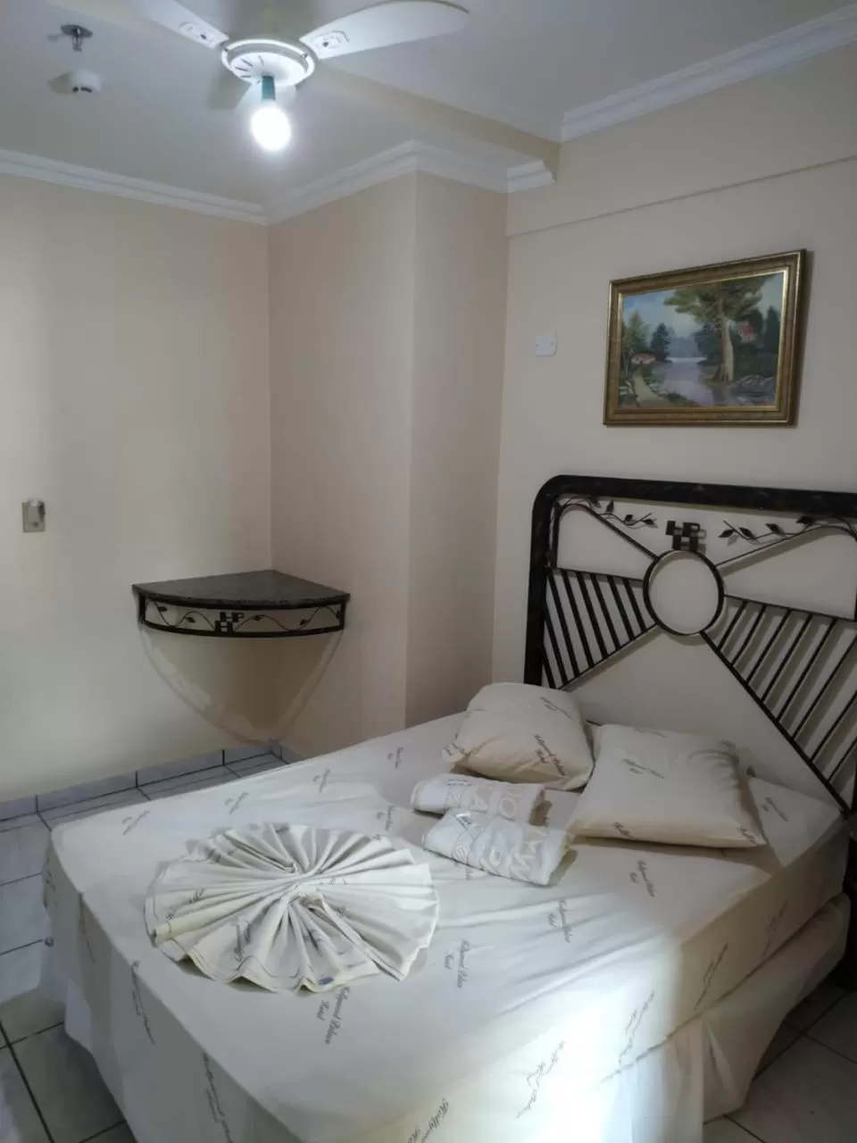 Bed in Hollywood Palace Hotel