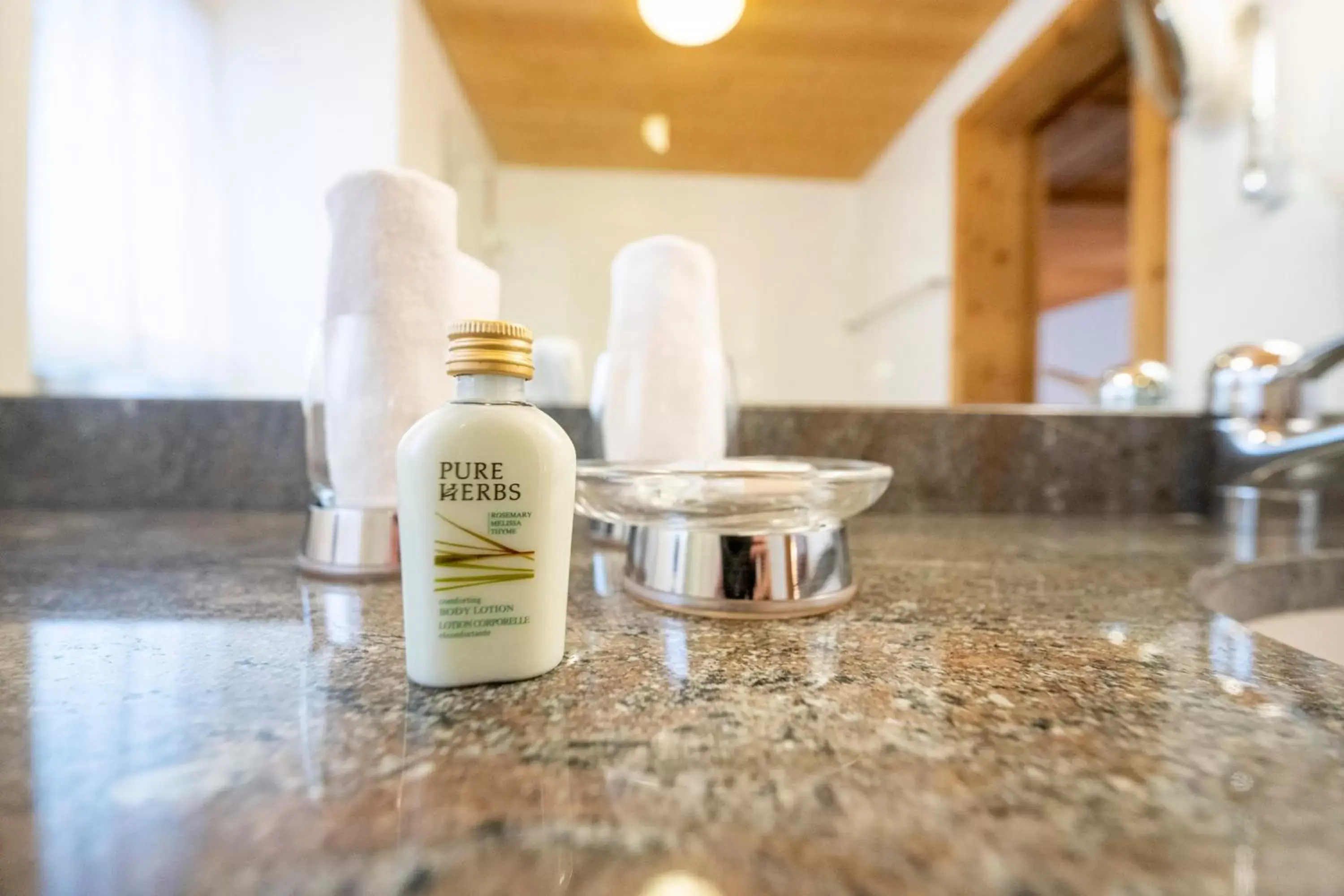 Comfort Double Room in Hotel Engiadina Comfort Double Room in Hotel Engiadina