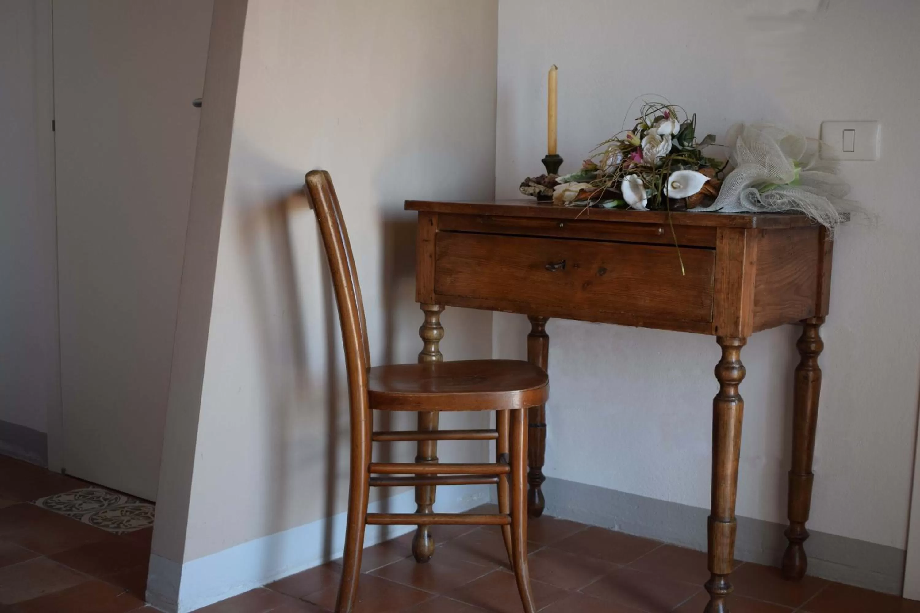 Decorative detail in Corte dei Venti