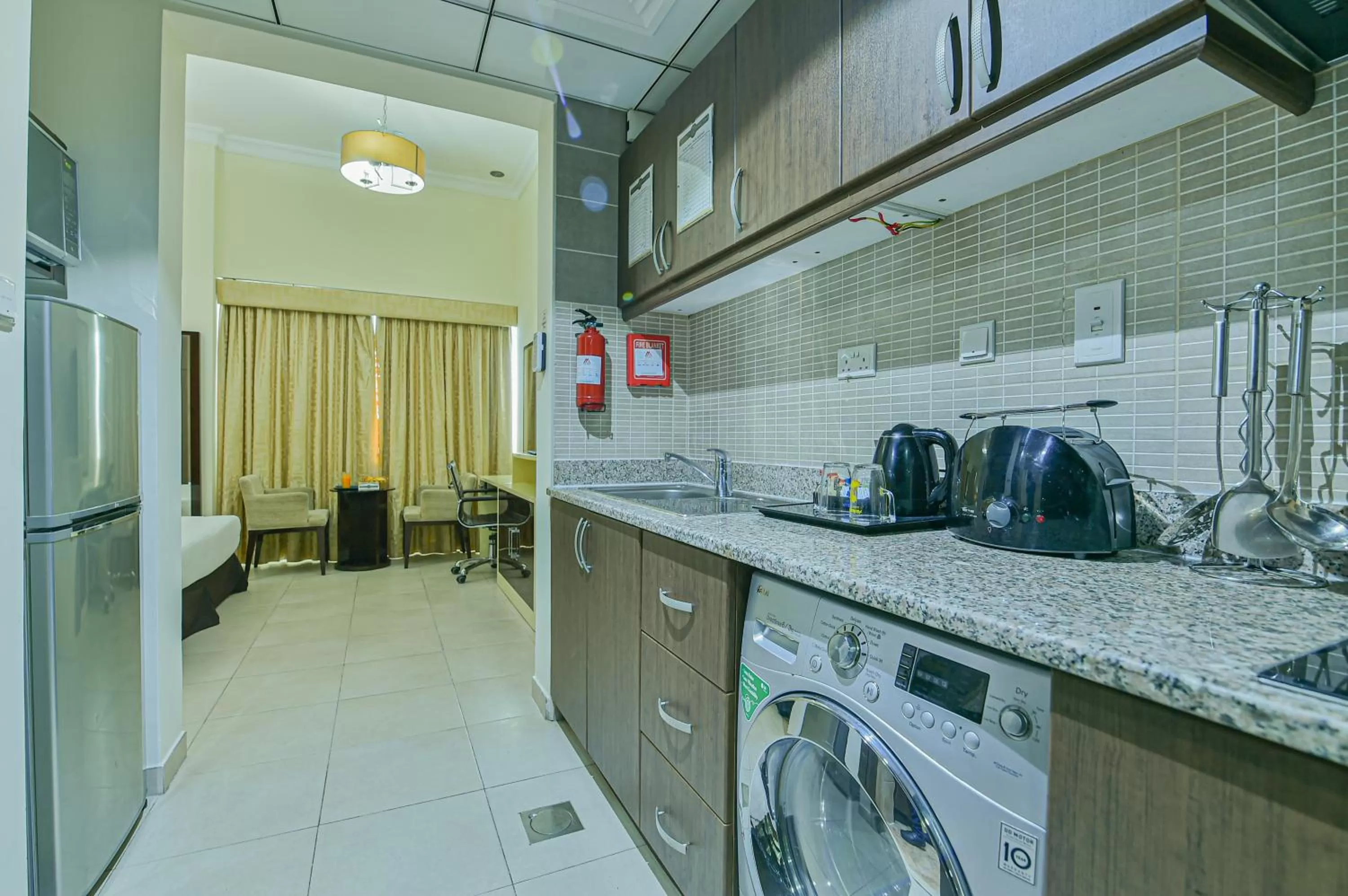 Kitchen or kitchenette, Kitchen/Kitchenette in VISTA HOTEL APARTMENTS DELUXE