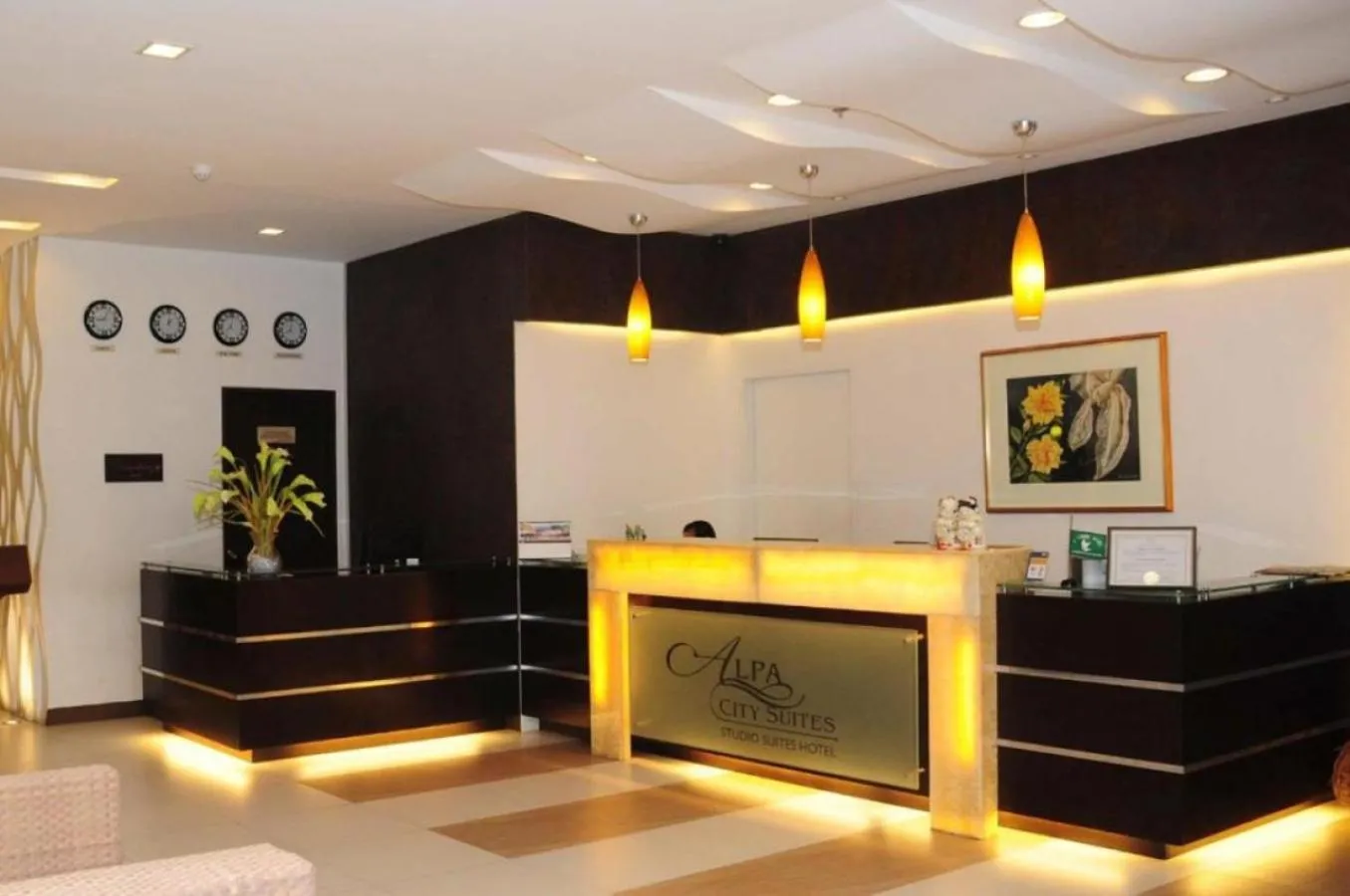 Alpa City Suites Hotel