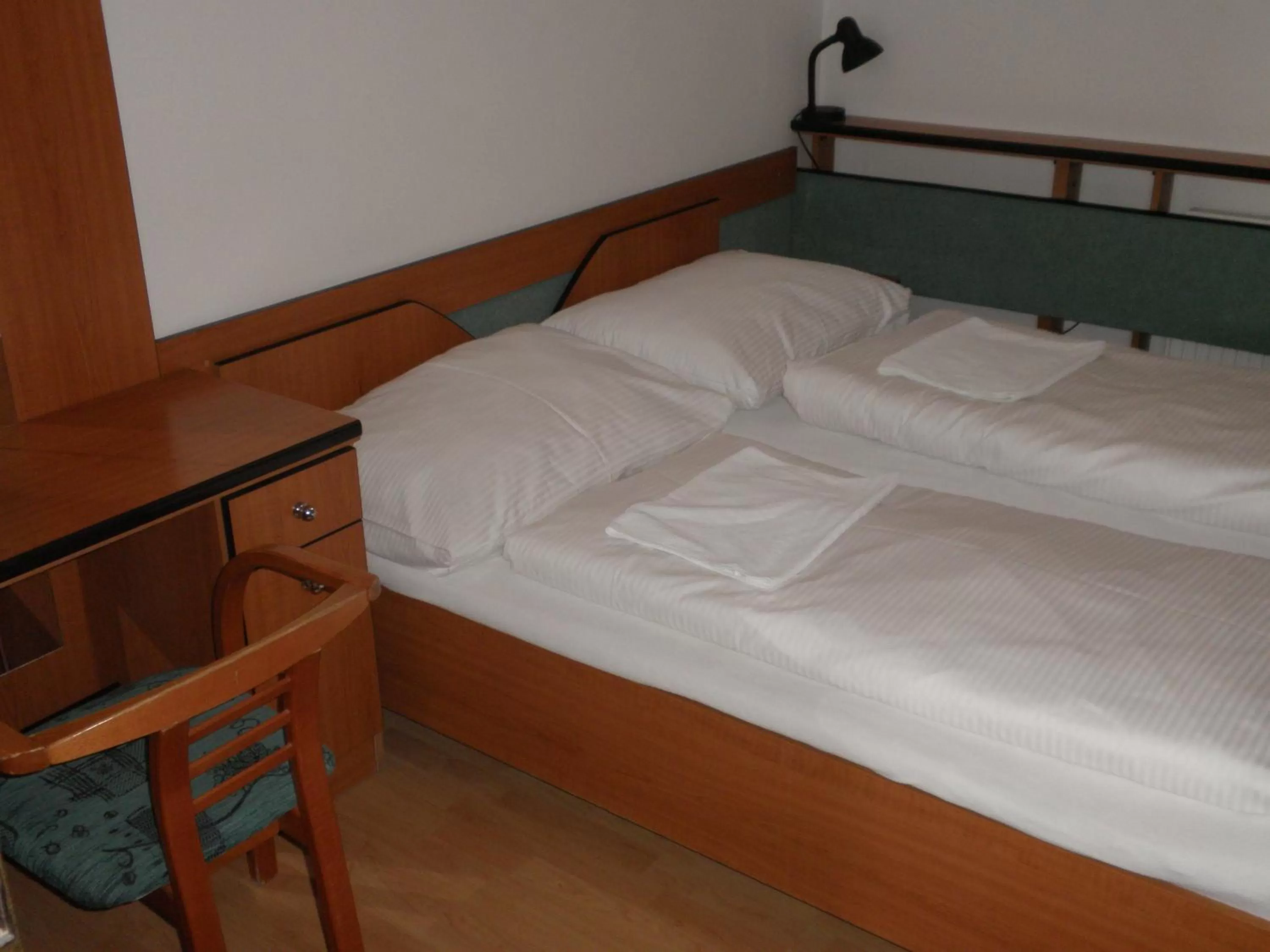 Bed in Hotel Le Café