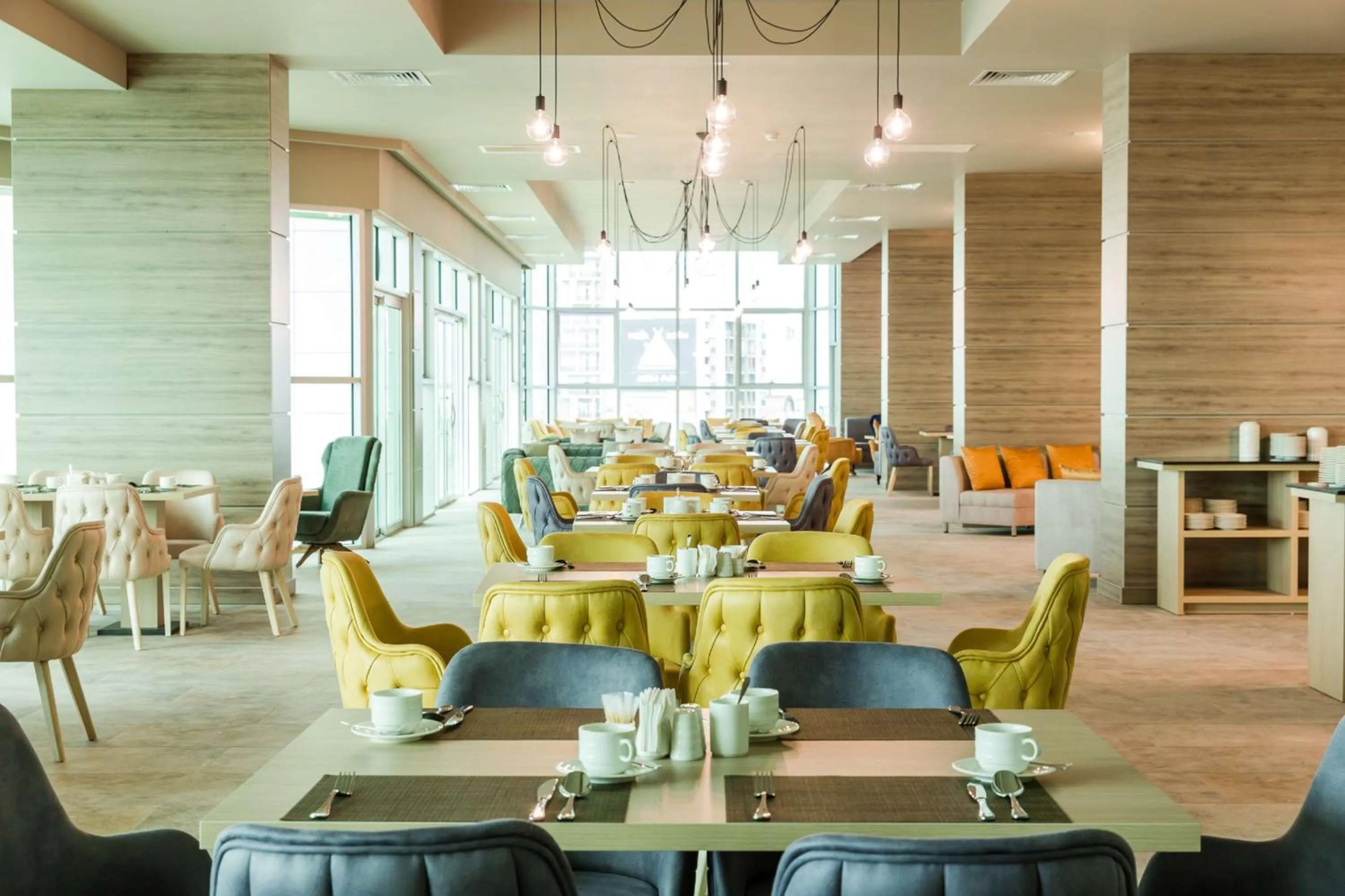 Restaurant/places to eat in Best Western Premier Batumi