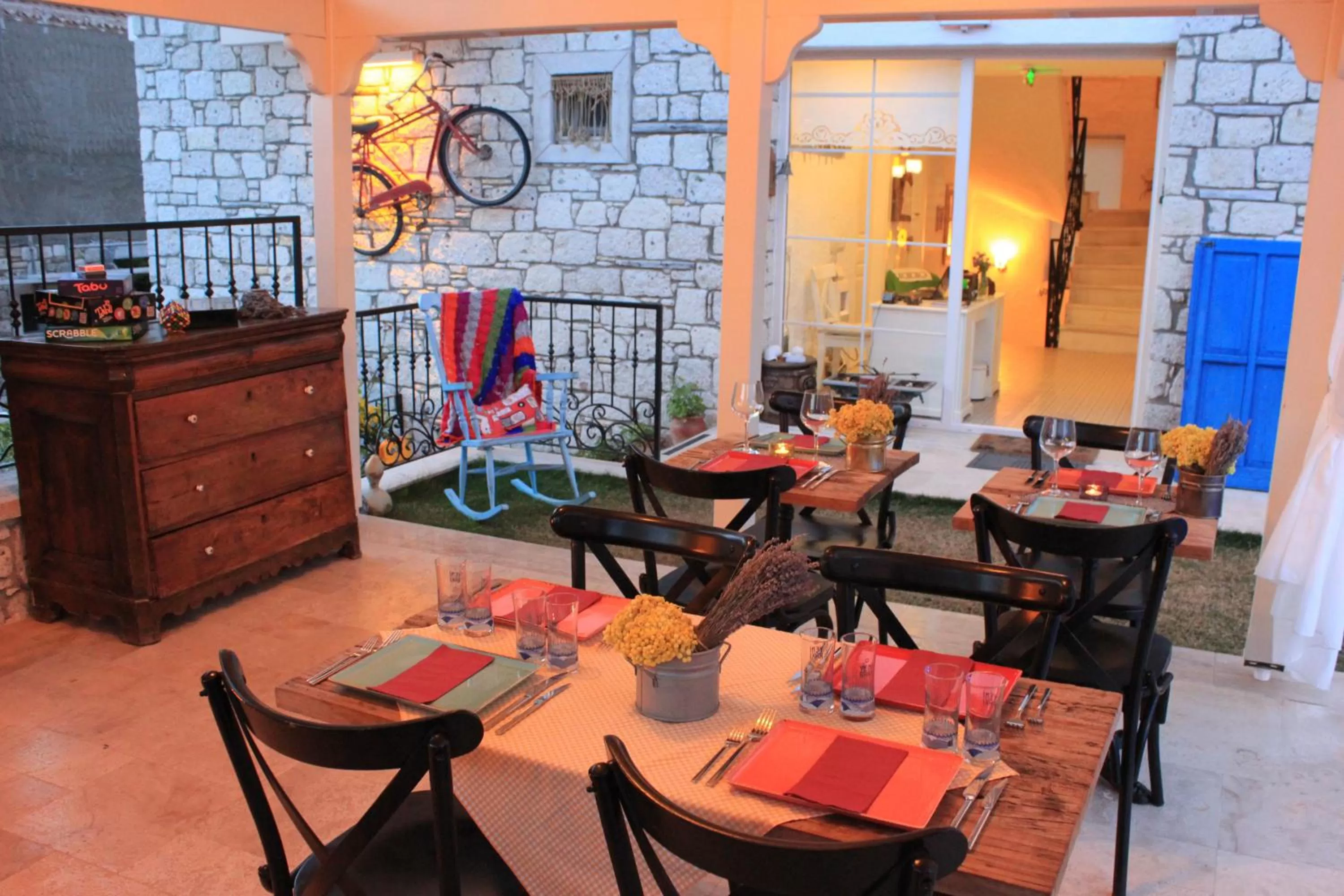 Restaurant/places to eat in Morisi Konak Butik Otel
