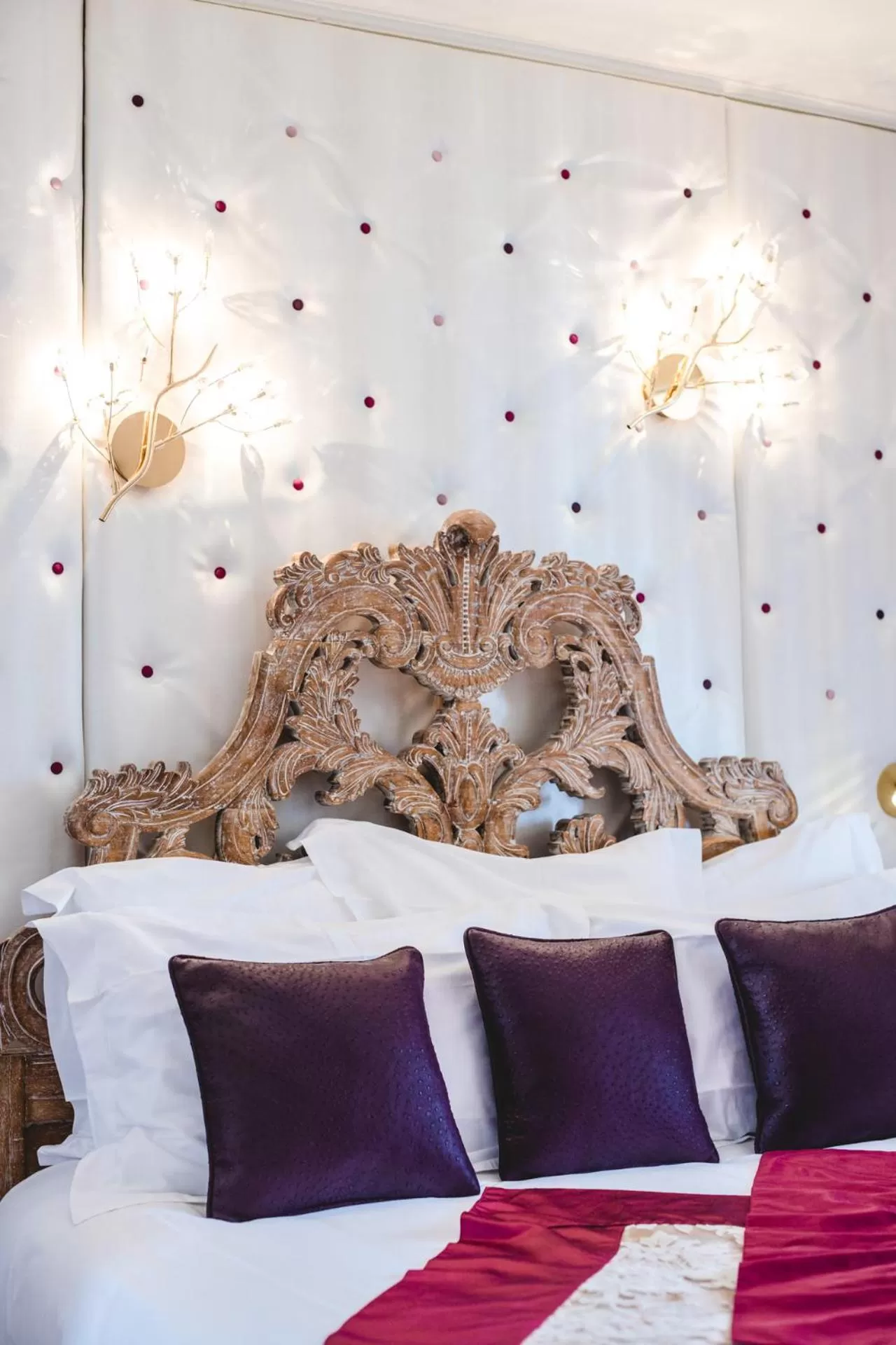 Bed in Le Petit Palais D'Aglae