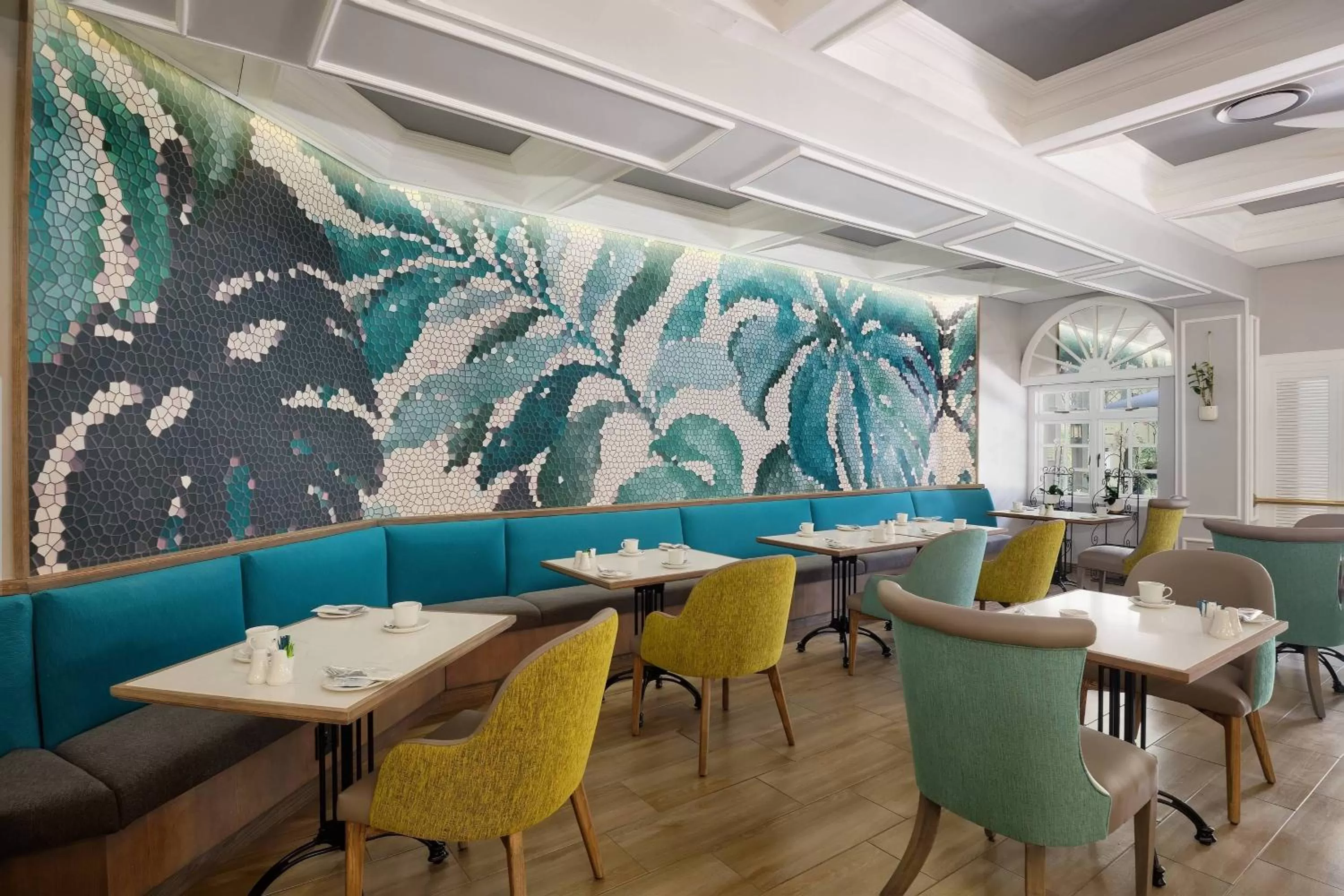 Restaurant/places to eat in Protea Hotel by Marriott Johannesburg Balalaika Sandton