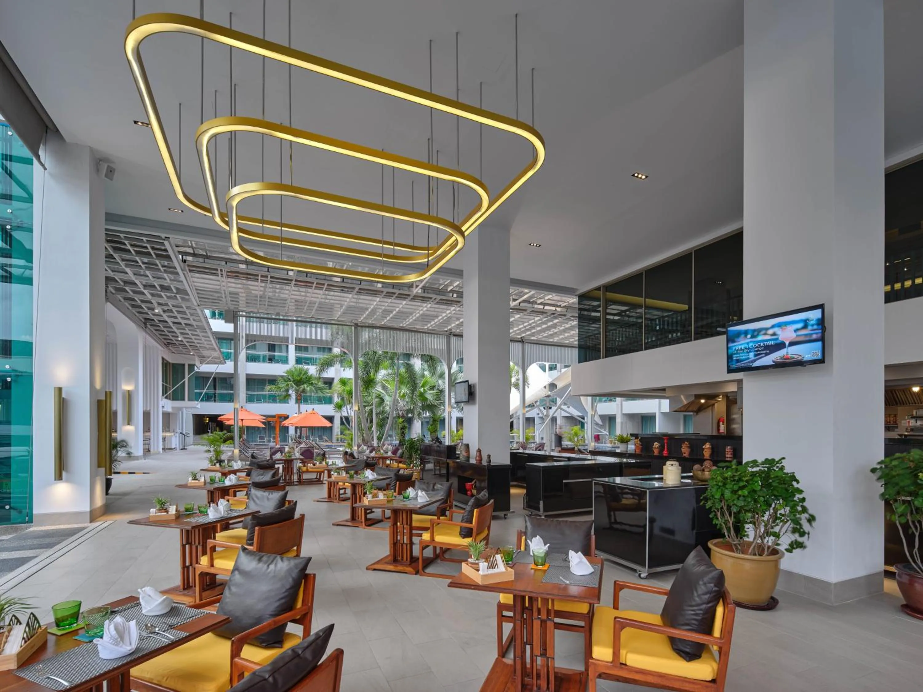 Restaurant/places to eat in The Kee Resort & Spa