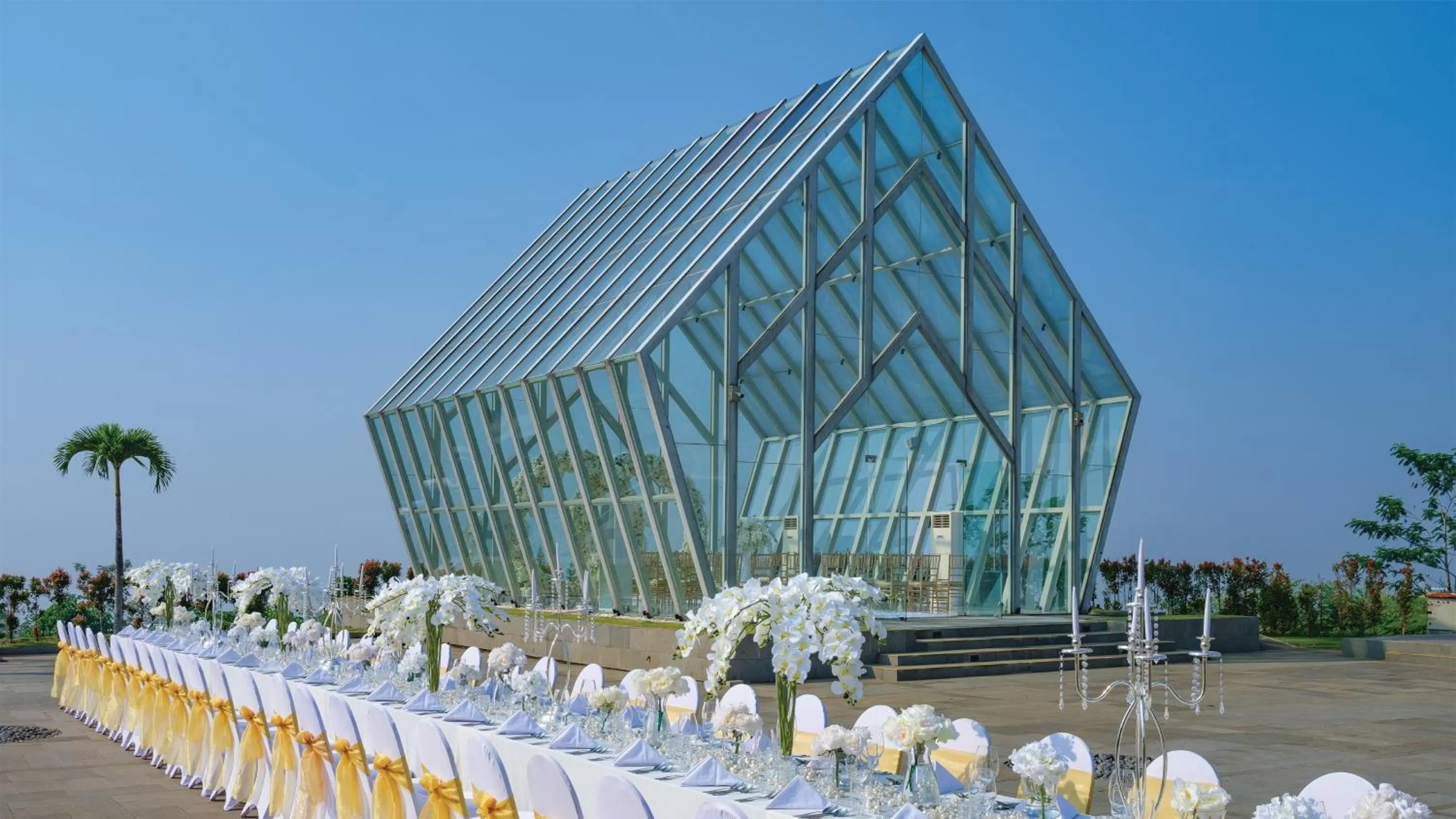 Meeting/conference room in InterContinental Bandung Dago Pakar by IHG