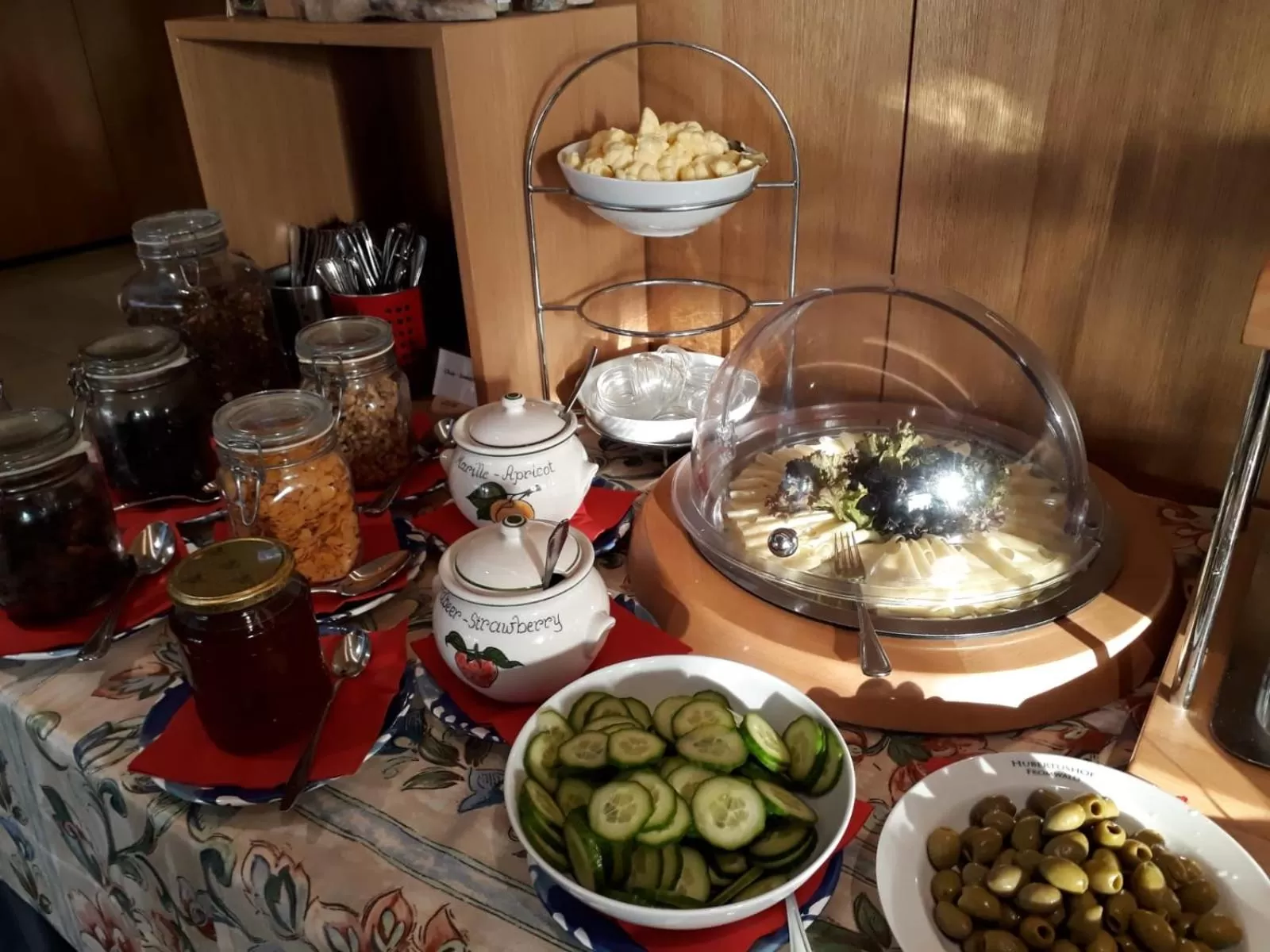 Buffet breakfast in Hubertushof Fromwald Hotel und Gasthof