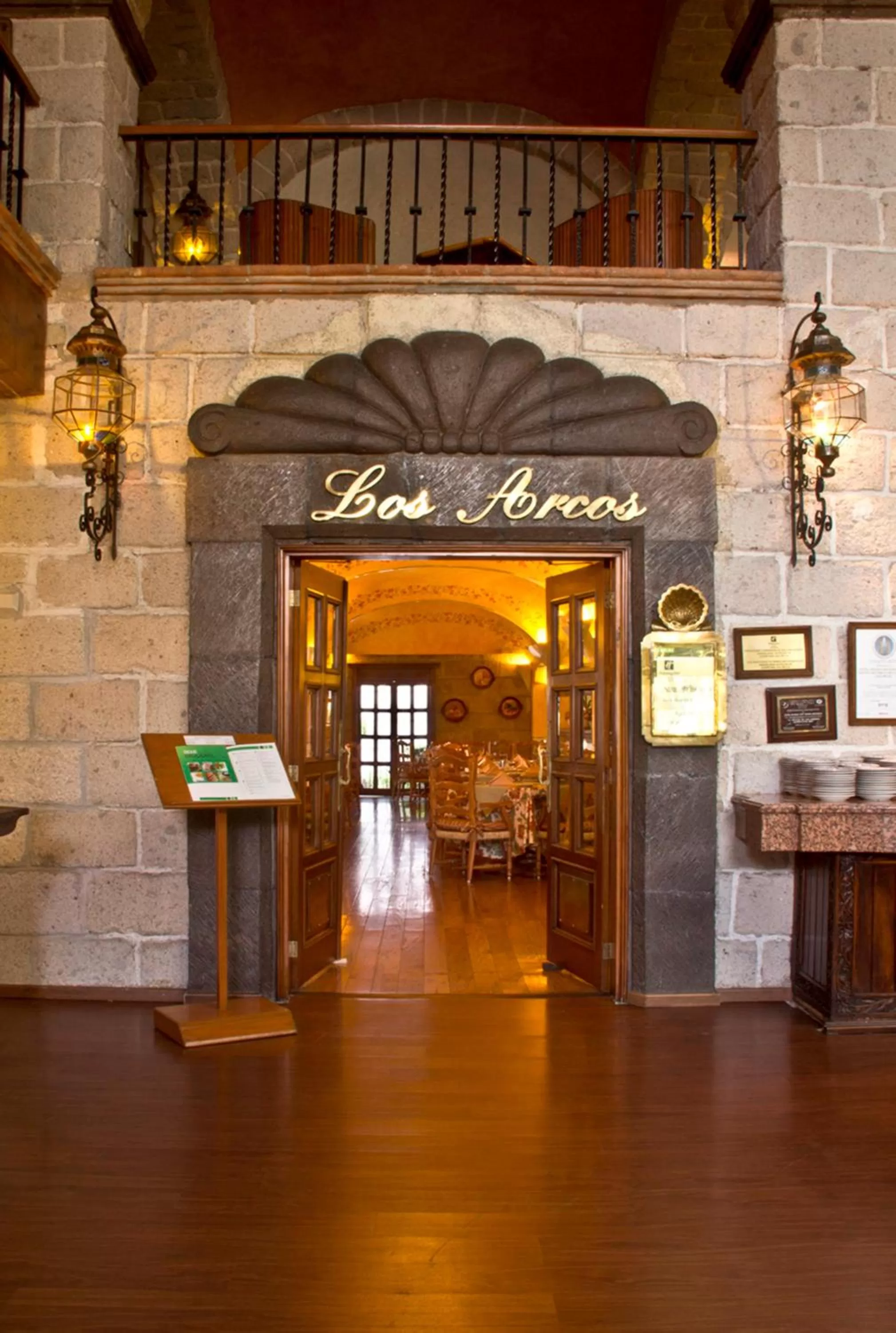 Restaurant/places to eat in Holiday Inn Queretaro Centro Historico by IHG