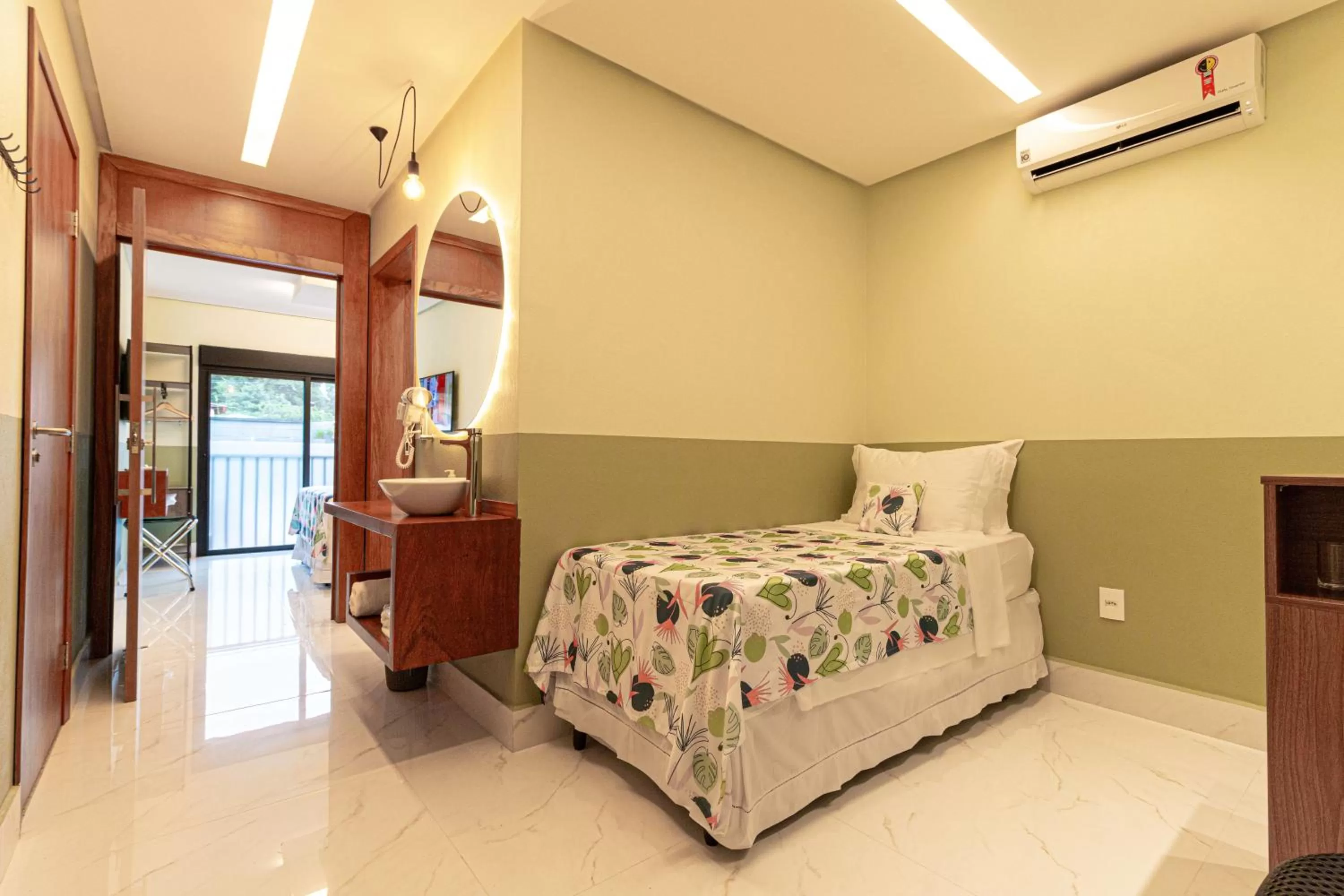 Bed in Pousada Flores do Carmo