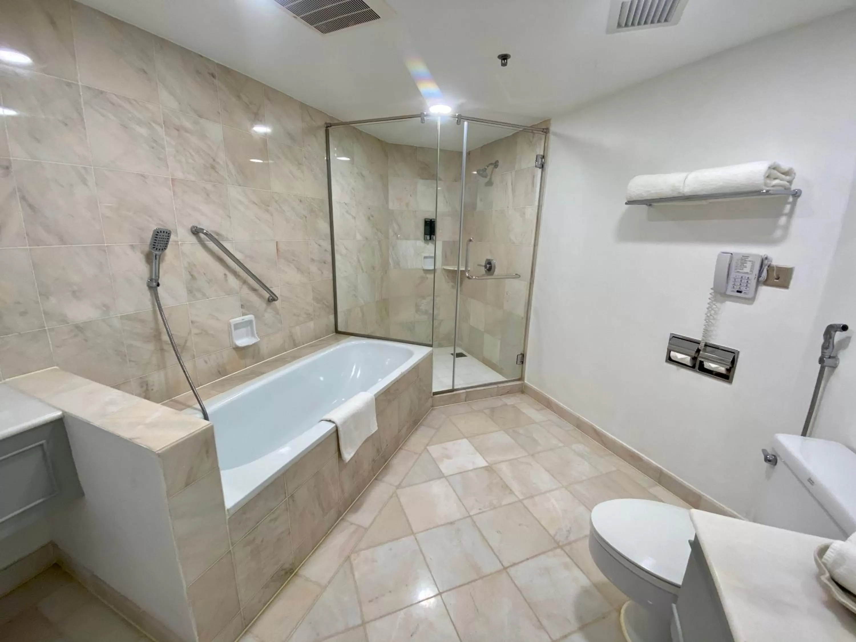 Shower in Sabah Hotel