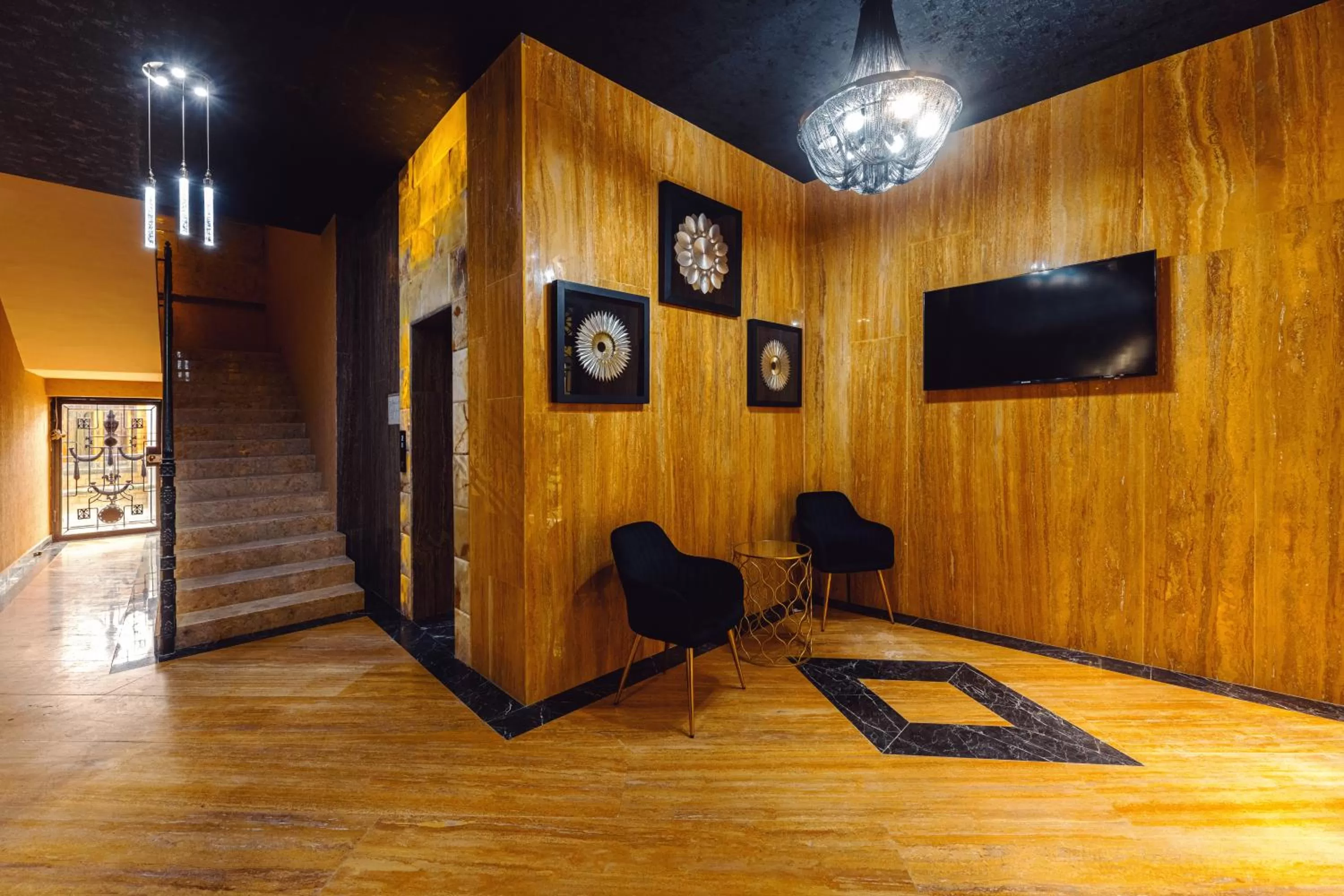 Lobby or reception, Lobby/Reception in Royal Plaza Hotel