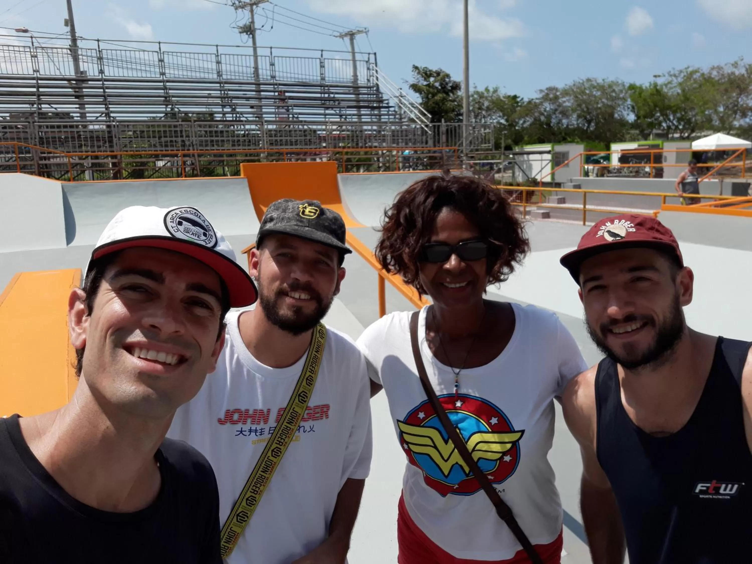 Perto Do Aeroporto De Salvador - Dona Pitanga Hostel