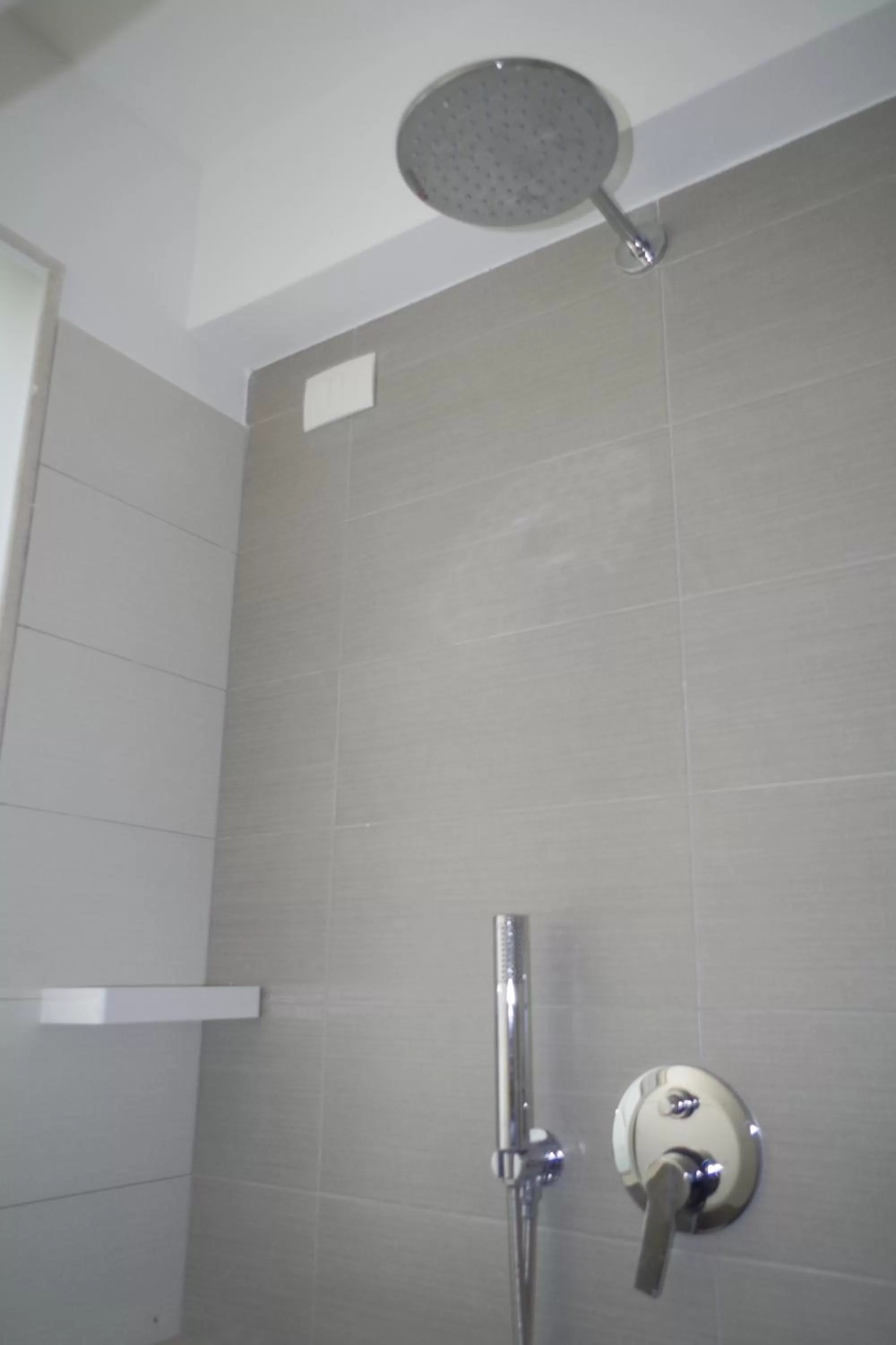 Shower in Hotel Kroma