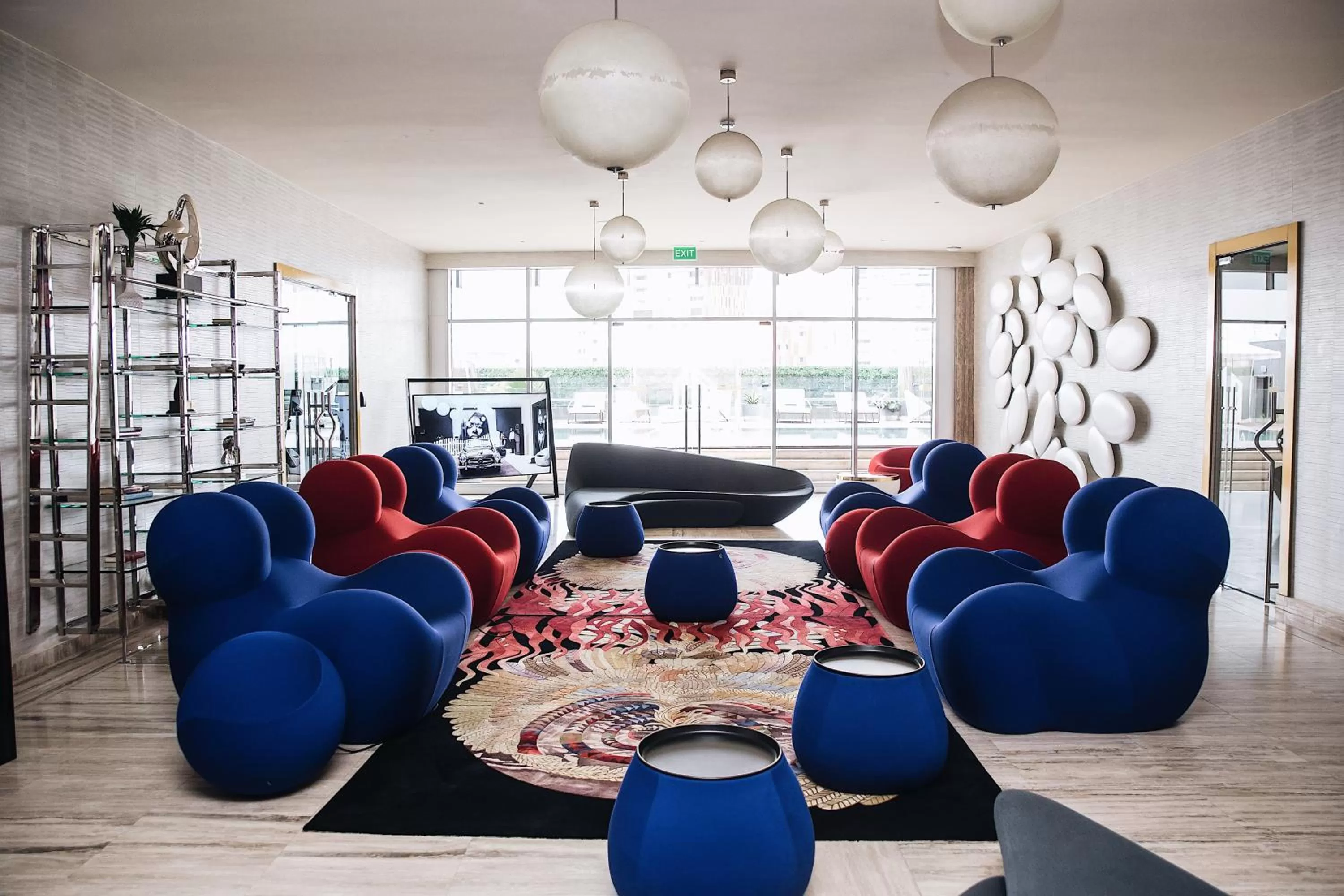 Communal lounge/ TV room in Kwarleyz Residence, Accra