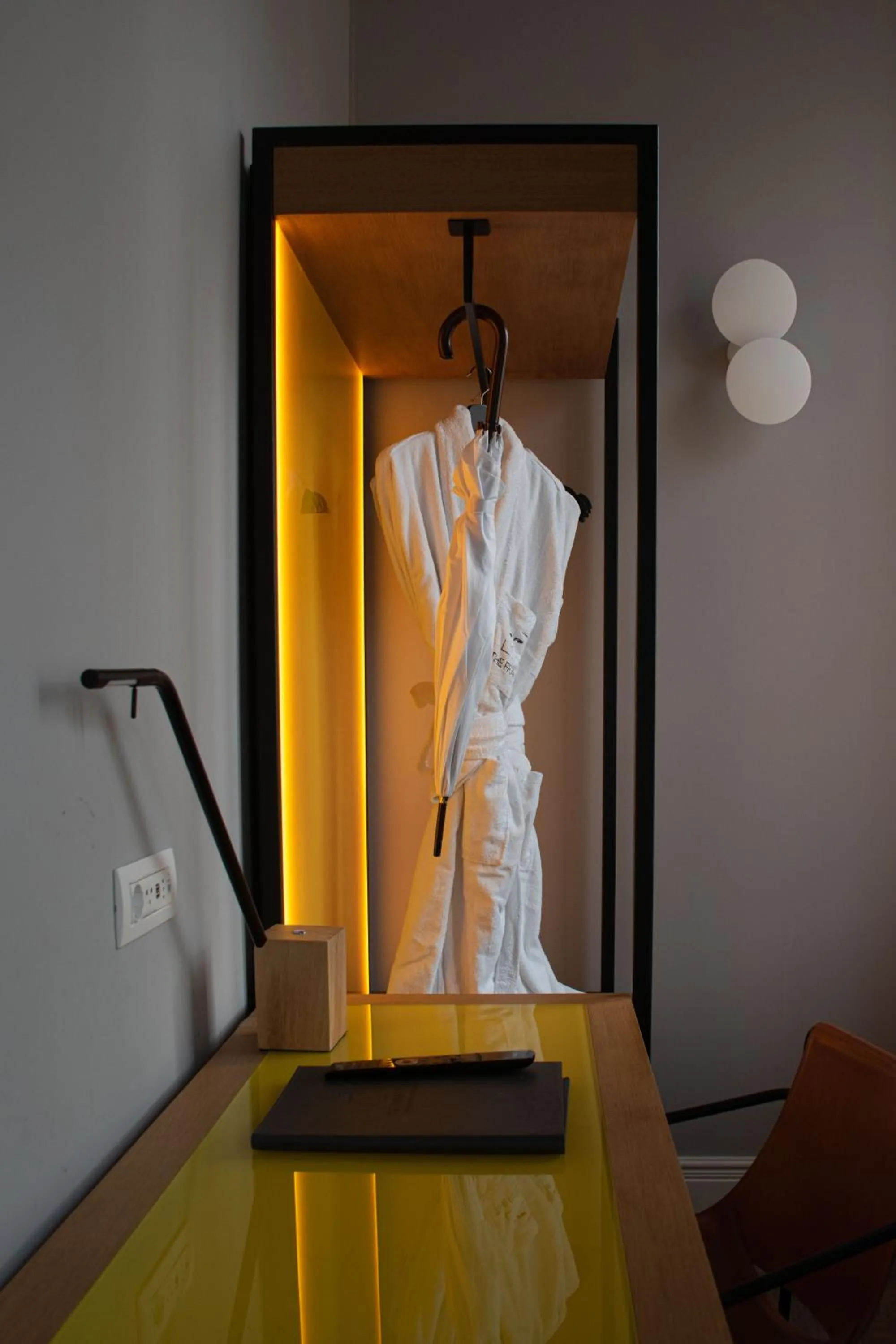 Bedroom, Bed in The Frame Hotel