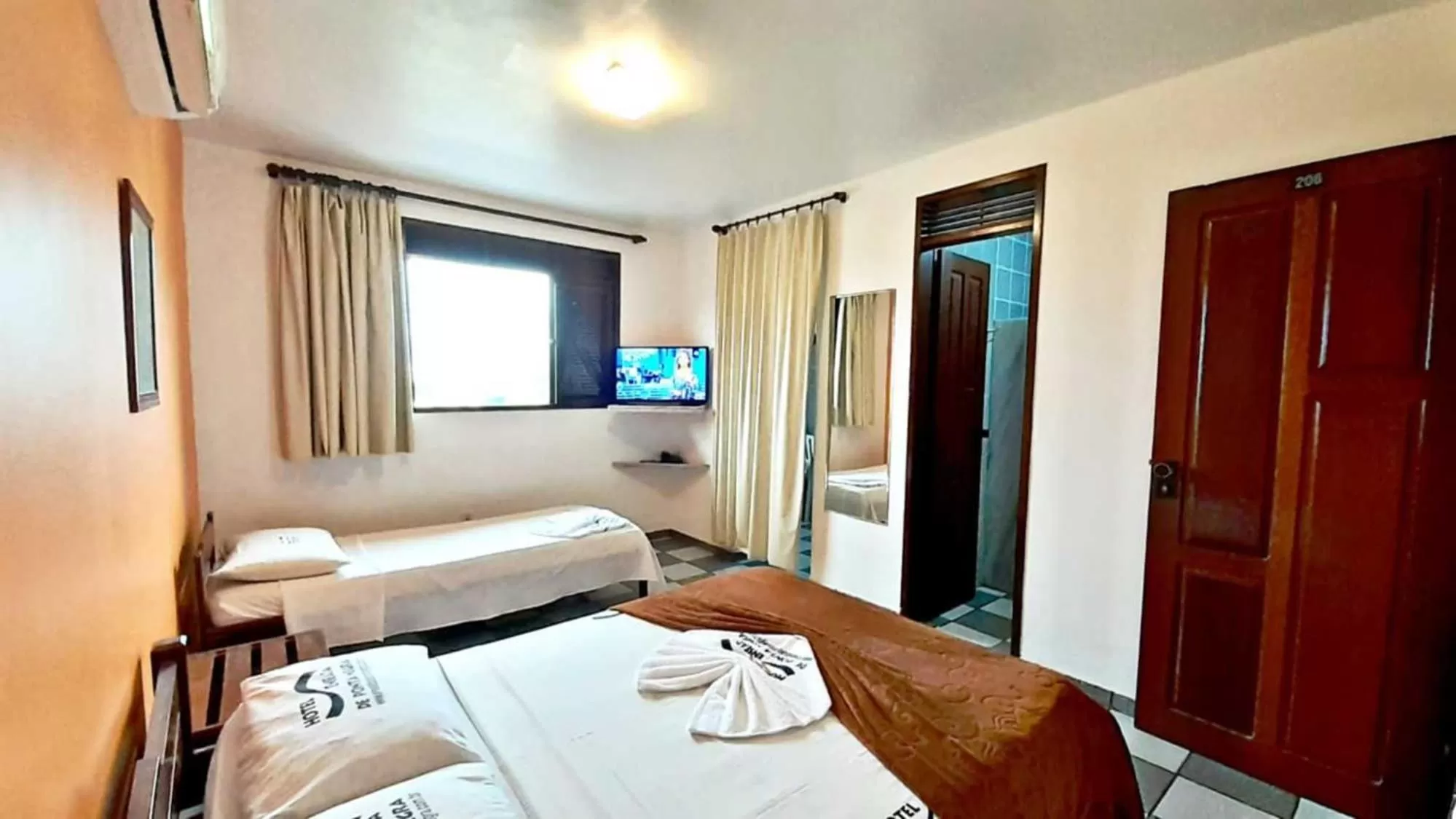 Bed in Hotel Enseada de Ponta Negra