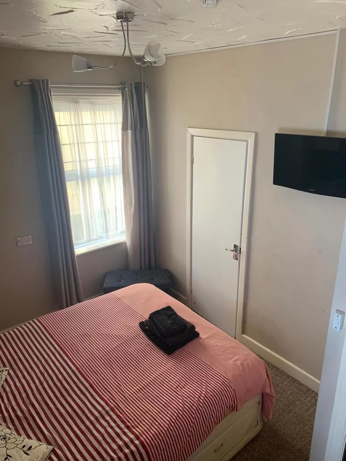 Double Room in The Boyce Hotel