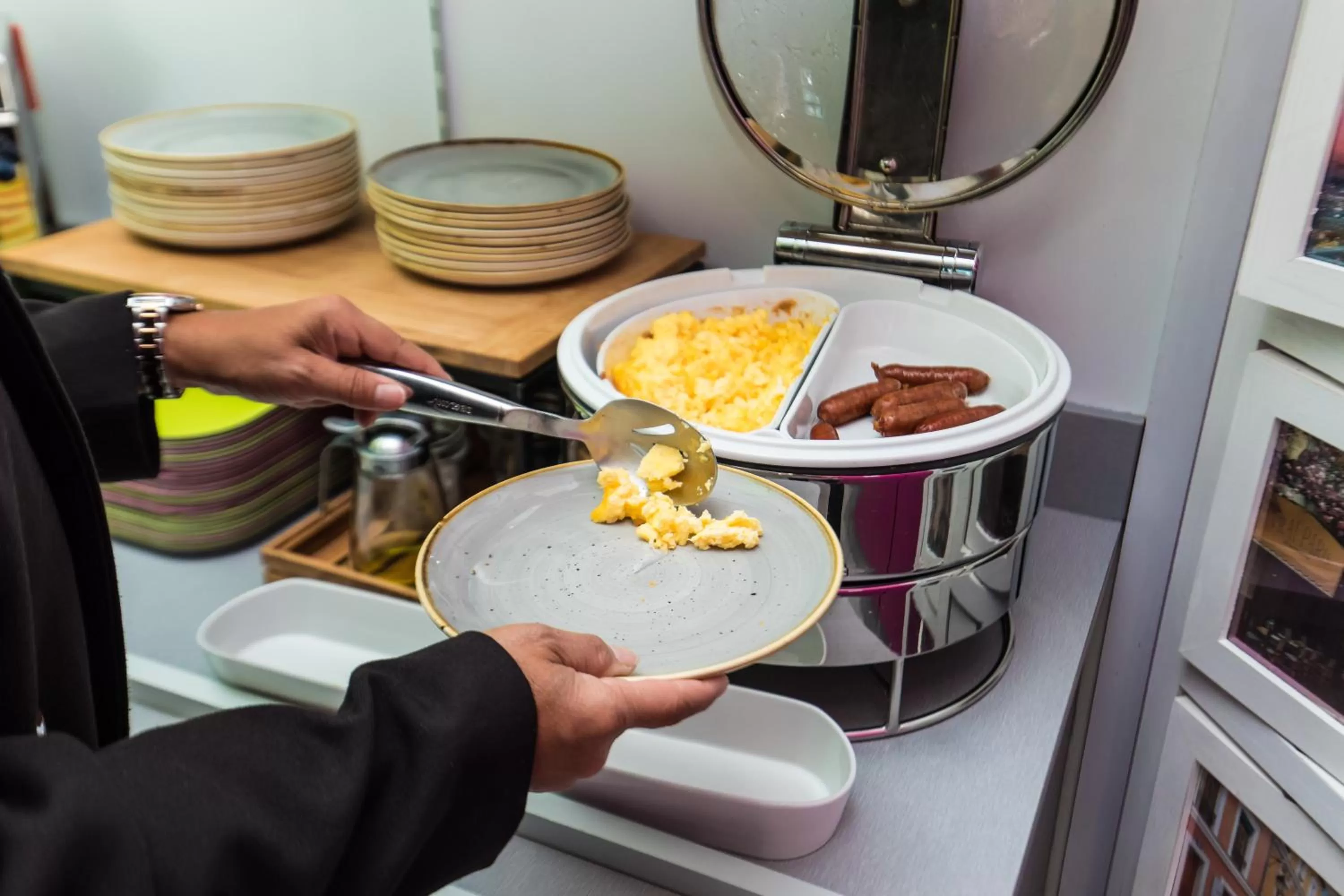 Food in HOTEL DE PARIS MONTPARNASSE