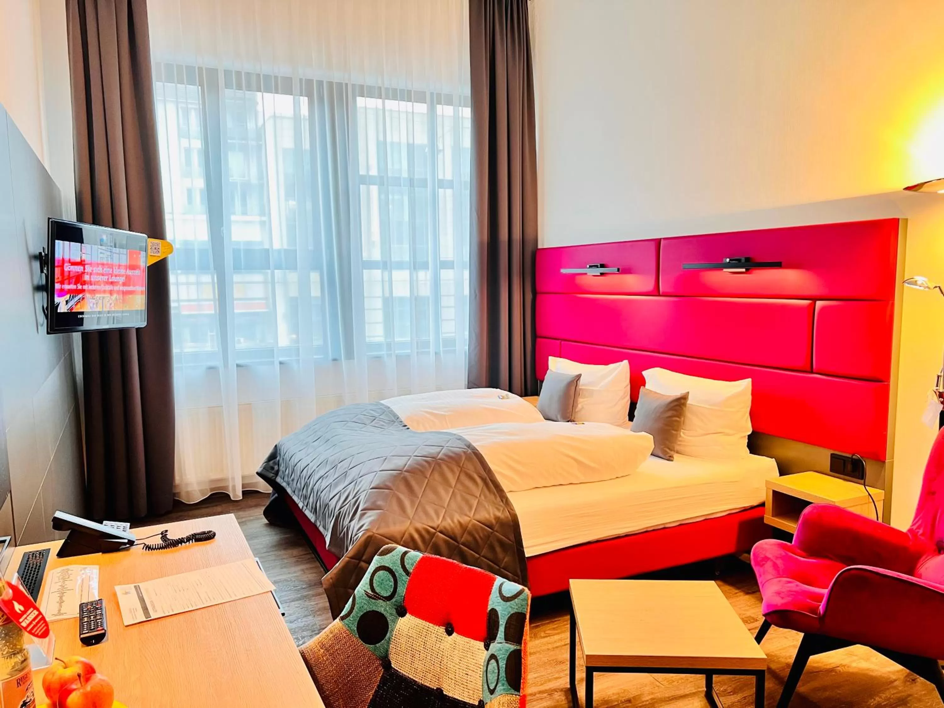 Bed in artHOTEL Magdeburg