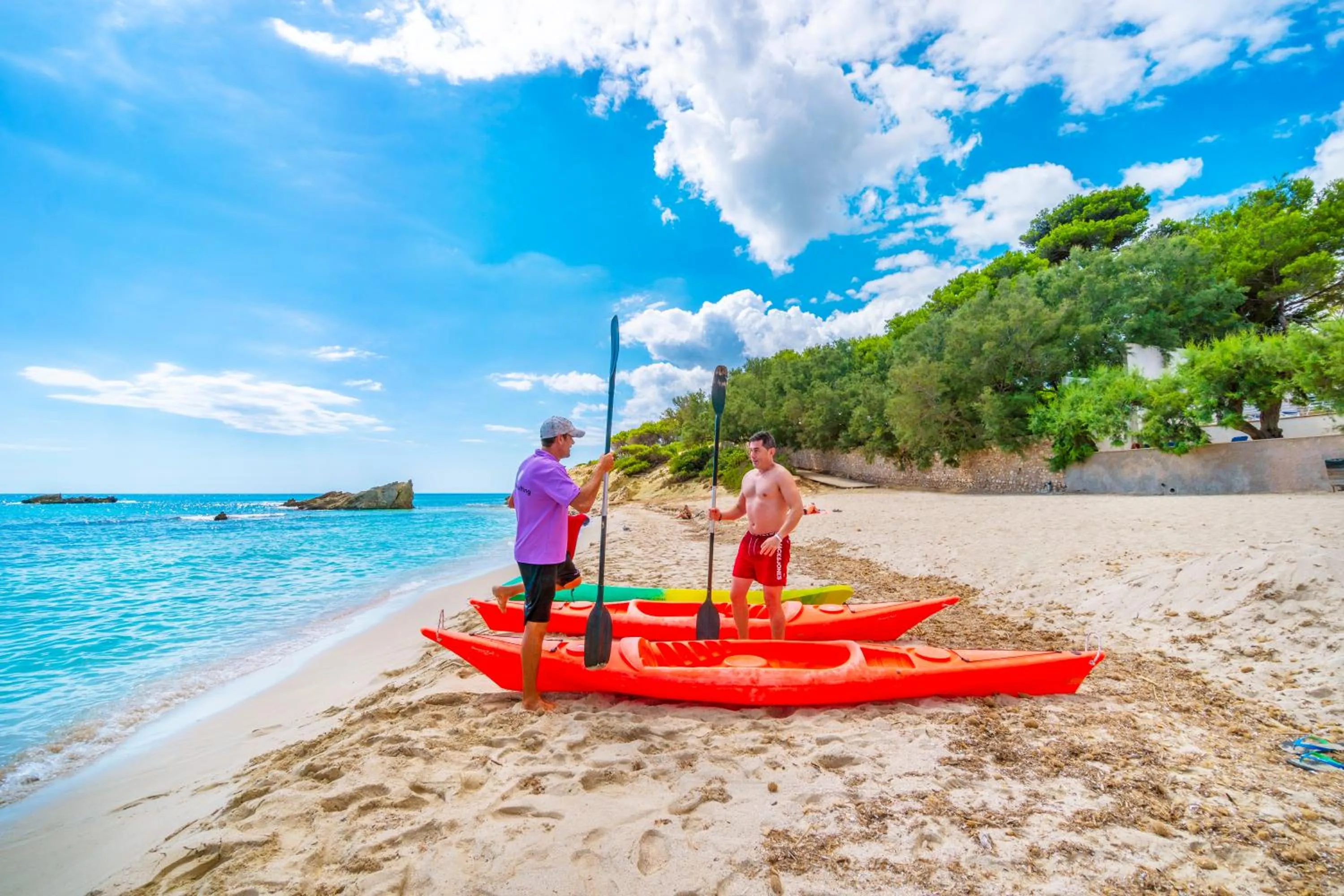 People in Hotel Na Forana