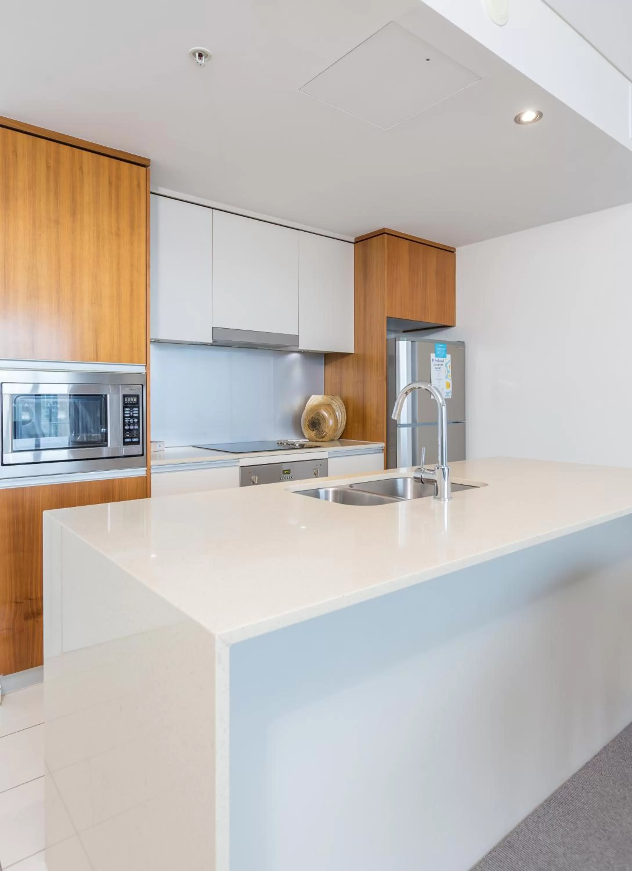Kitchen or kitchenette in Wyndham Resort Surfers Paradise
