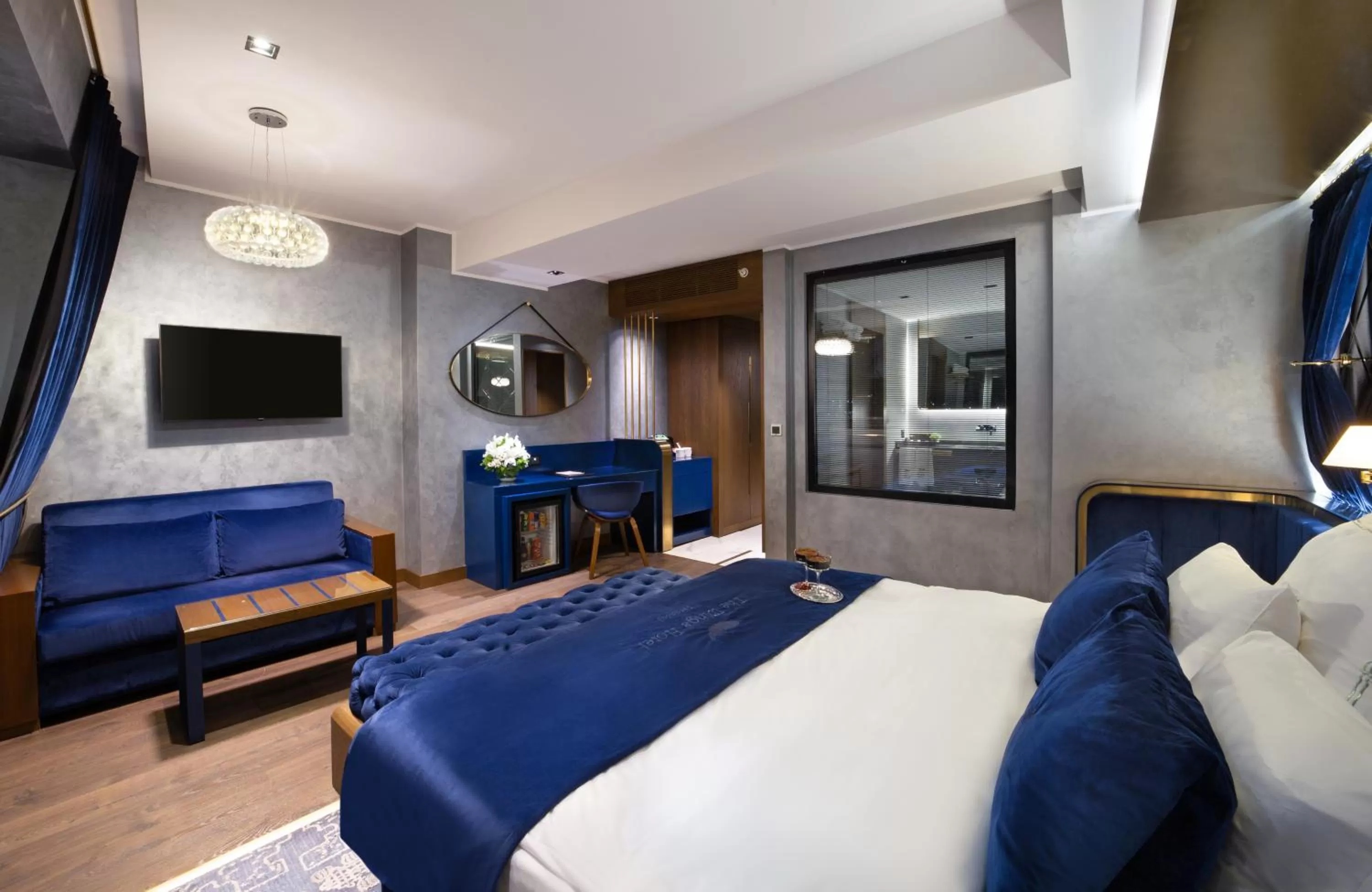 Photo of the whole room, Bed in The Wings Hotel Istanbul