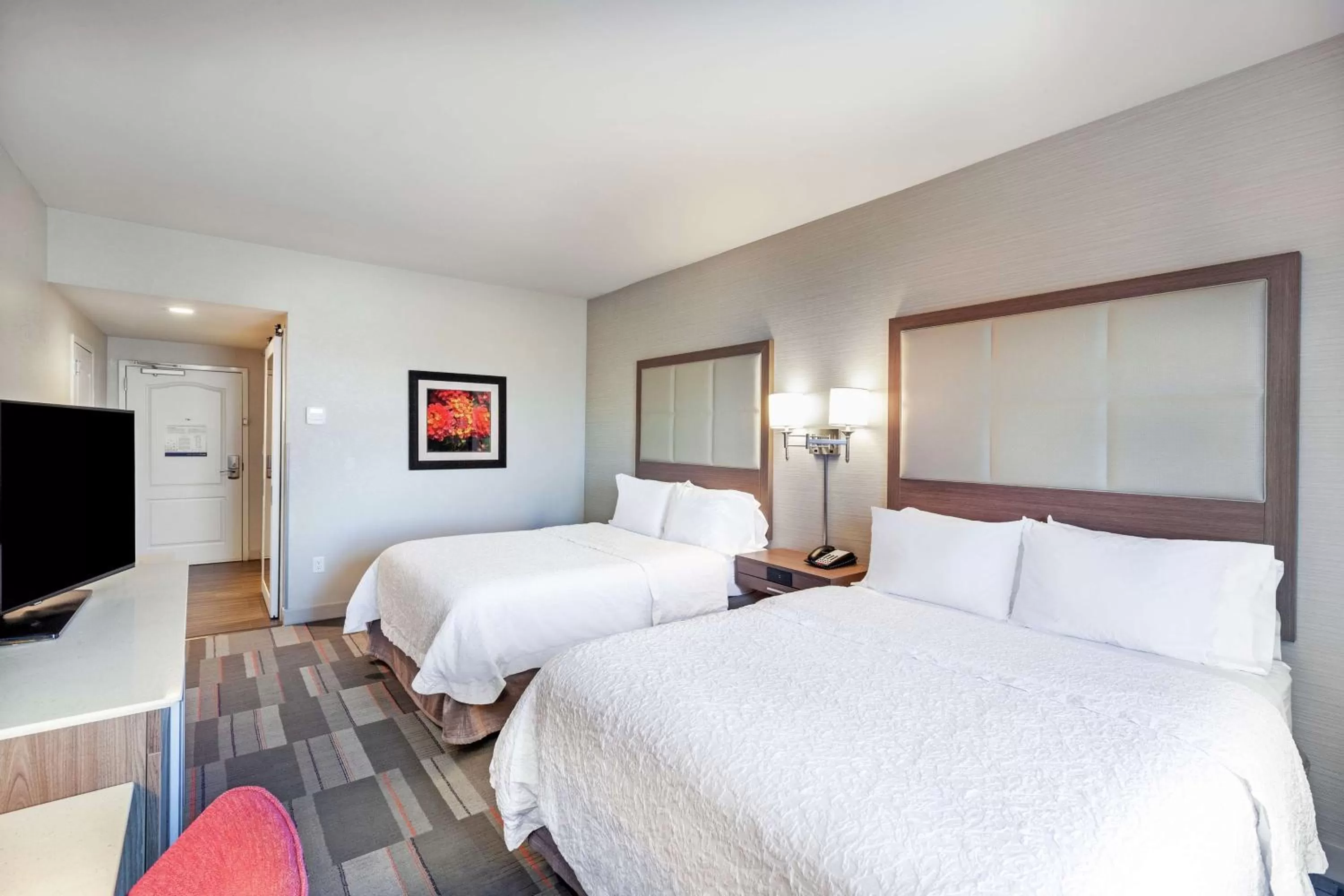 Bedroom, Bed in Hampton Inn North Little Rock McCain Mall, AR