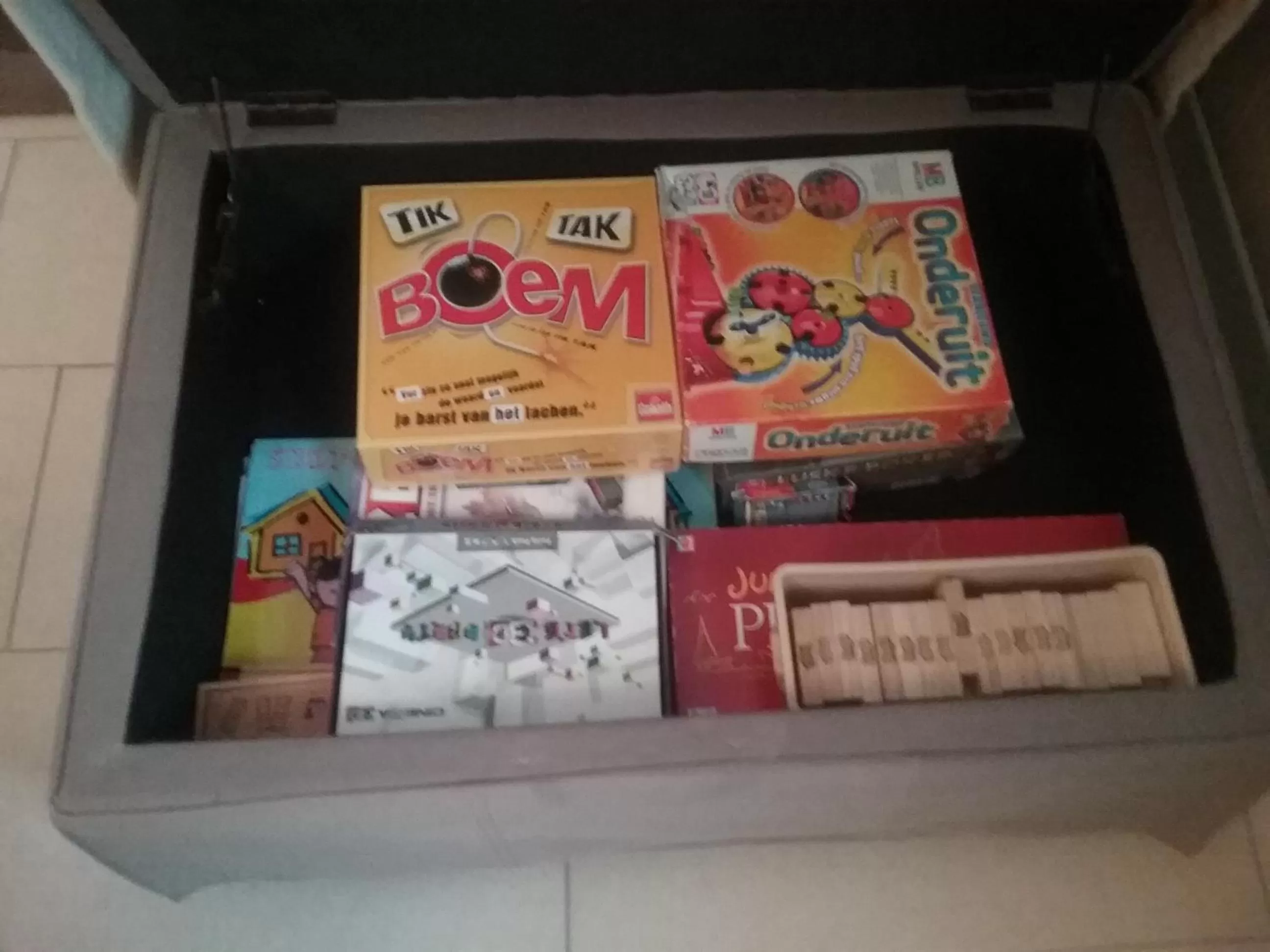 Communal lounge/ TV room in B&B 't Hemelbedje