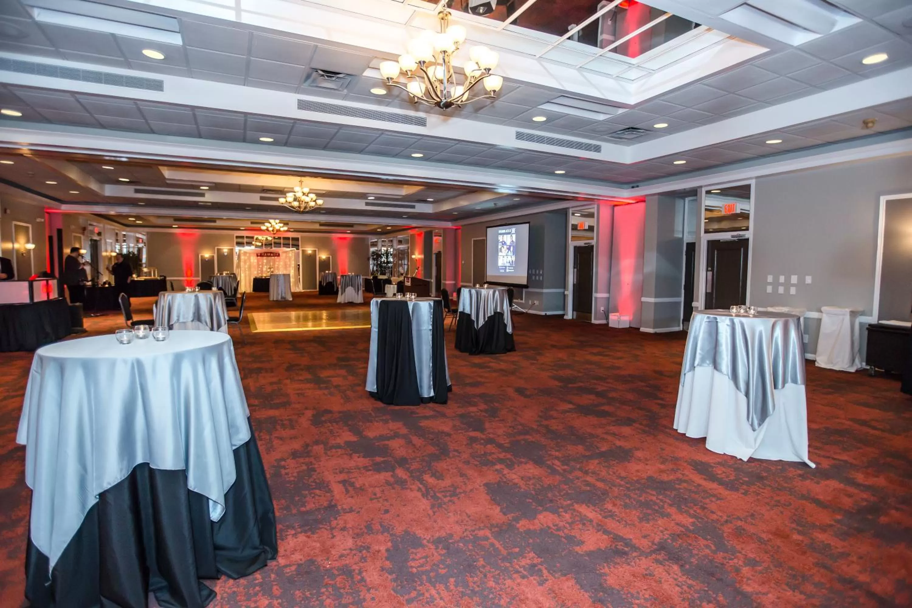 Banquet/Function facilities in Ramada by Wyndham Jacksonville Hotel & Conference Center