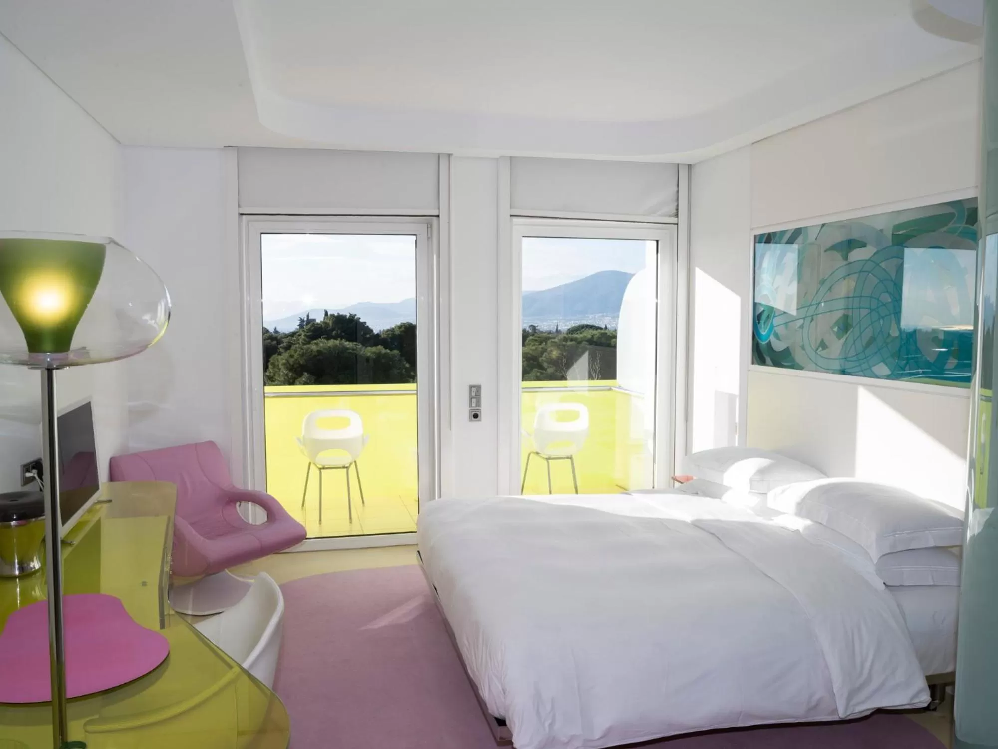 Living room, Bed in Semiramis