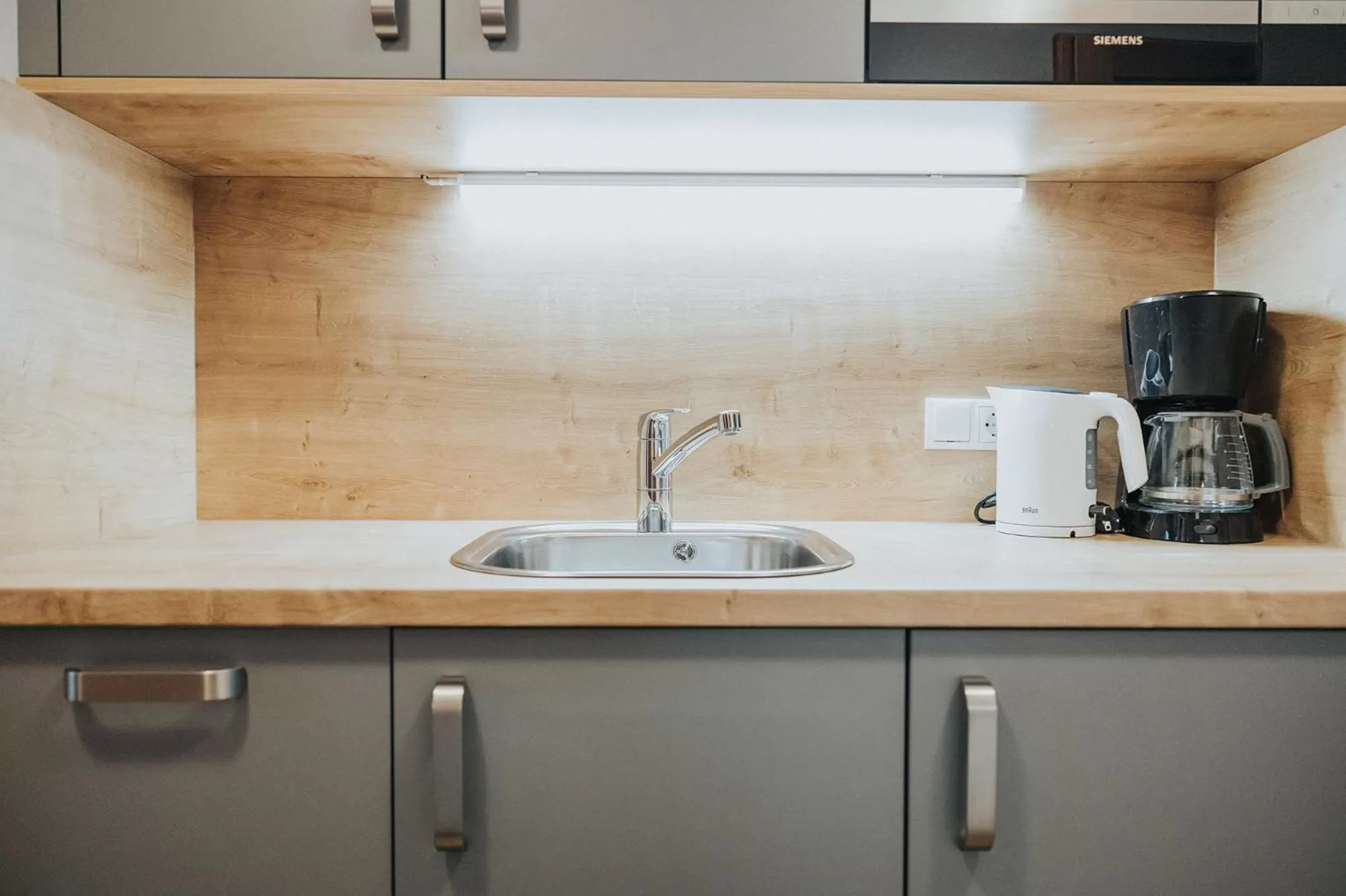 Coffee/tea facilities, Kitchen/Kitchenette in Hotel Silberfux