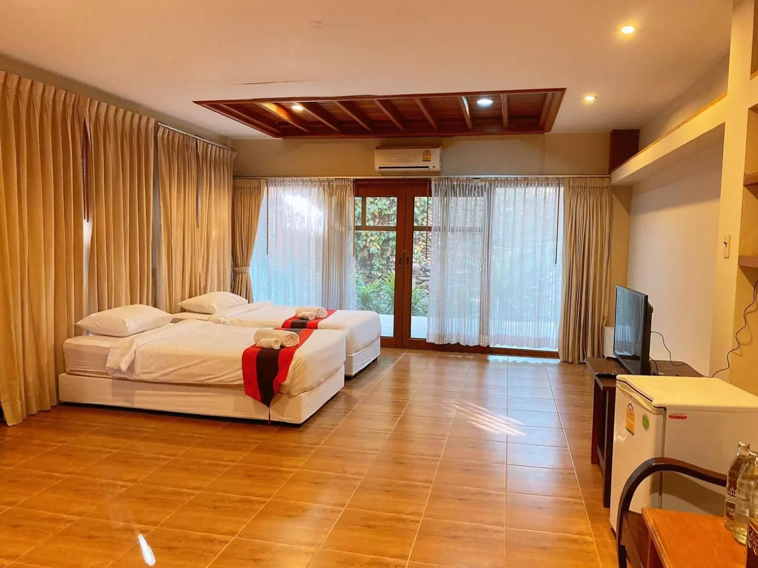 Photo of the whole room, Bed in Sasidara Resort Nan