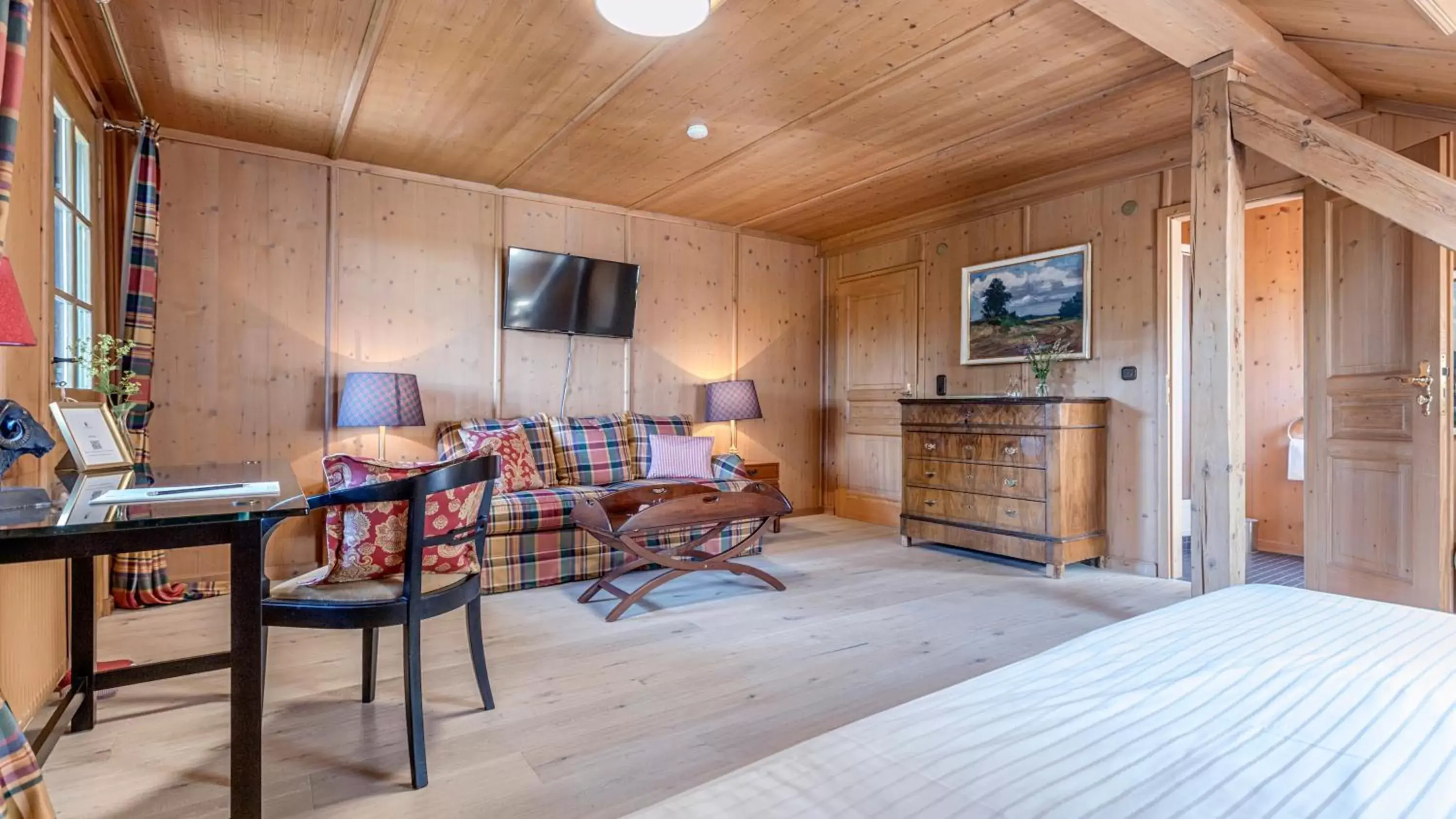 Deluxe Double Room with Balcony in Villa Zollhaus Bed & Breakfast Deluxe Double Room with Balcony in Villa Zollhaus Bed & Breakfast