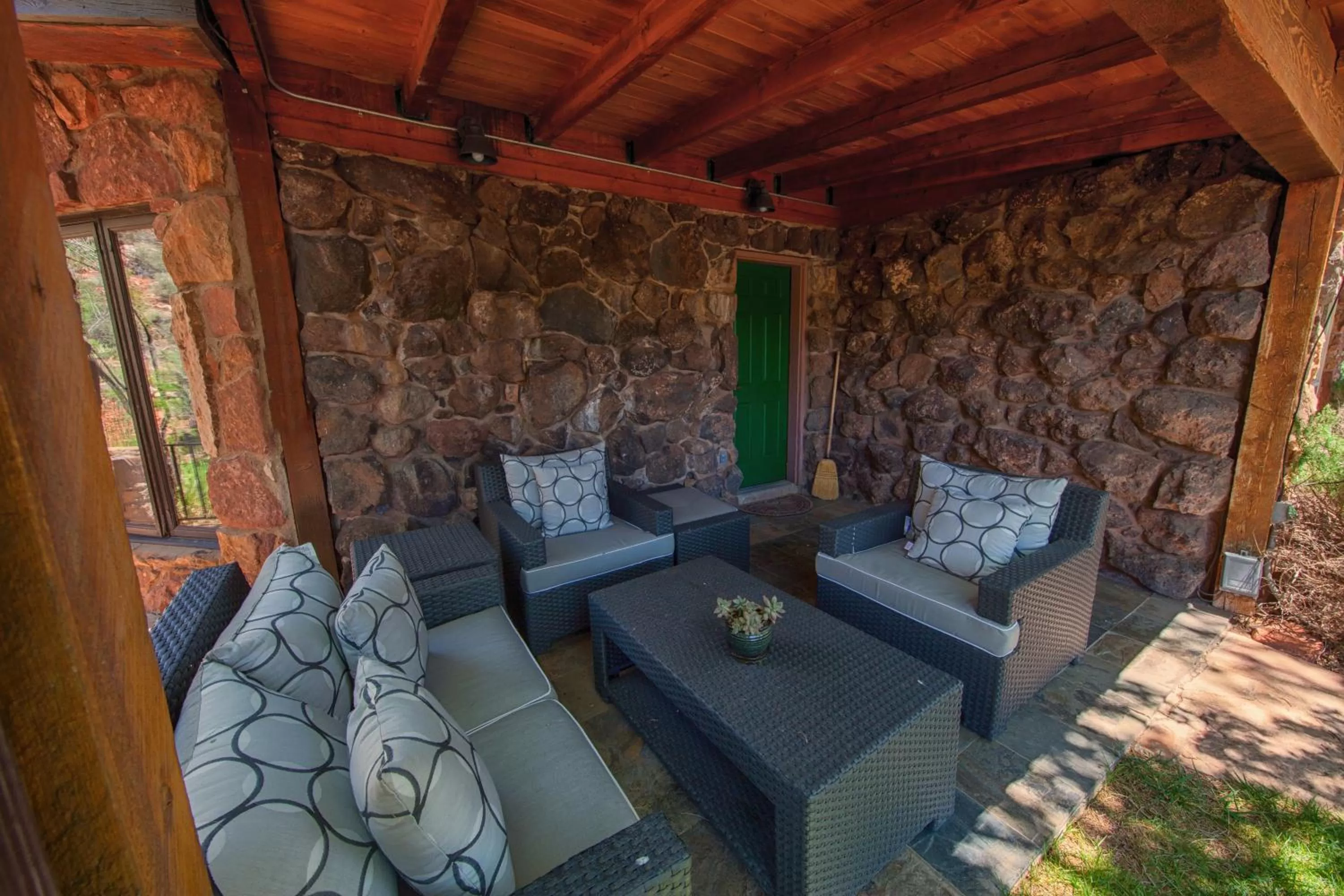 Deluxe Loft Suite in Flanigan`s Resort and Spa