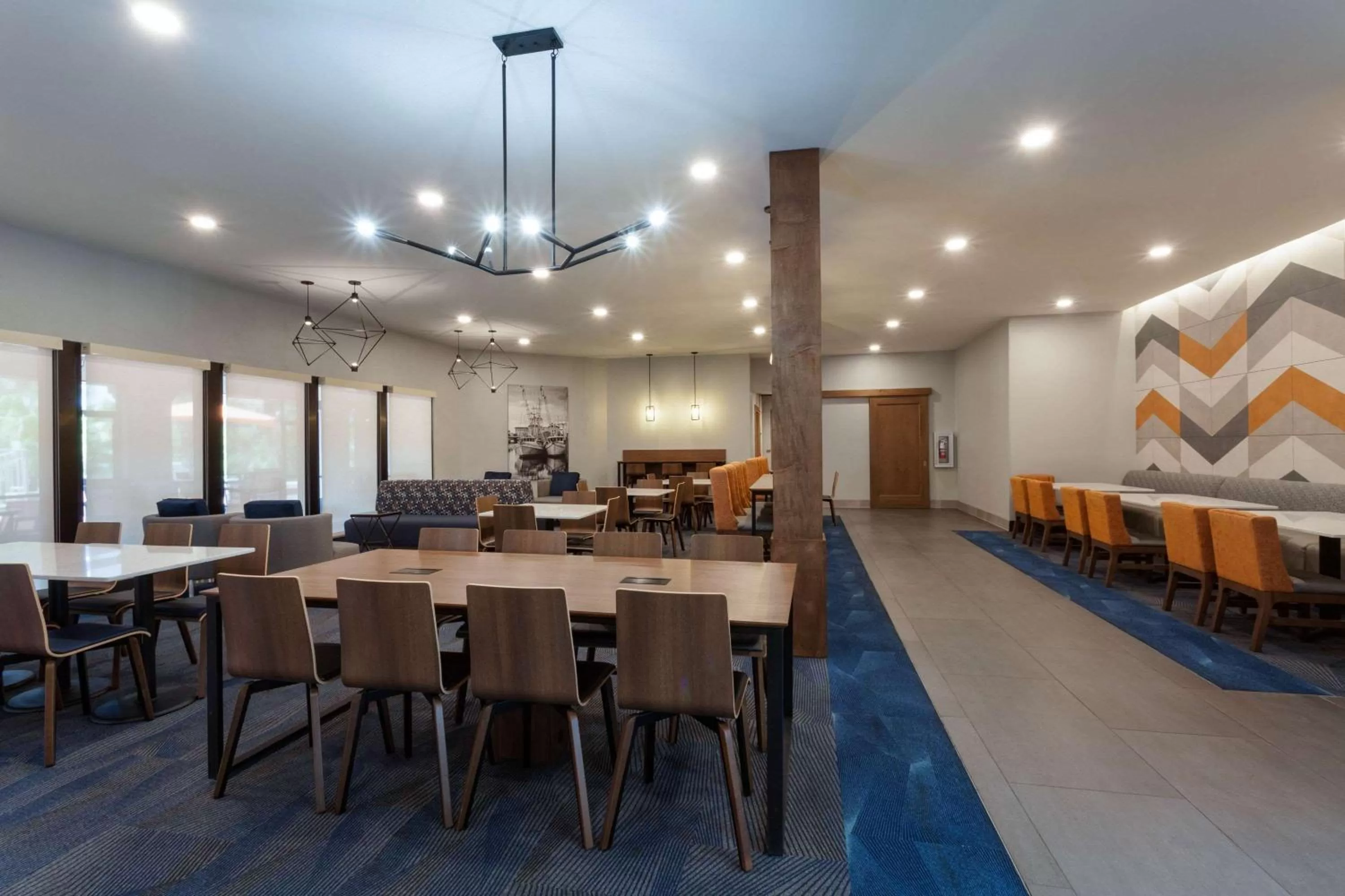 Restaurant/places to eat in La Quinta by Wyndham Ft. Myers - Sanibel Gateway