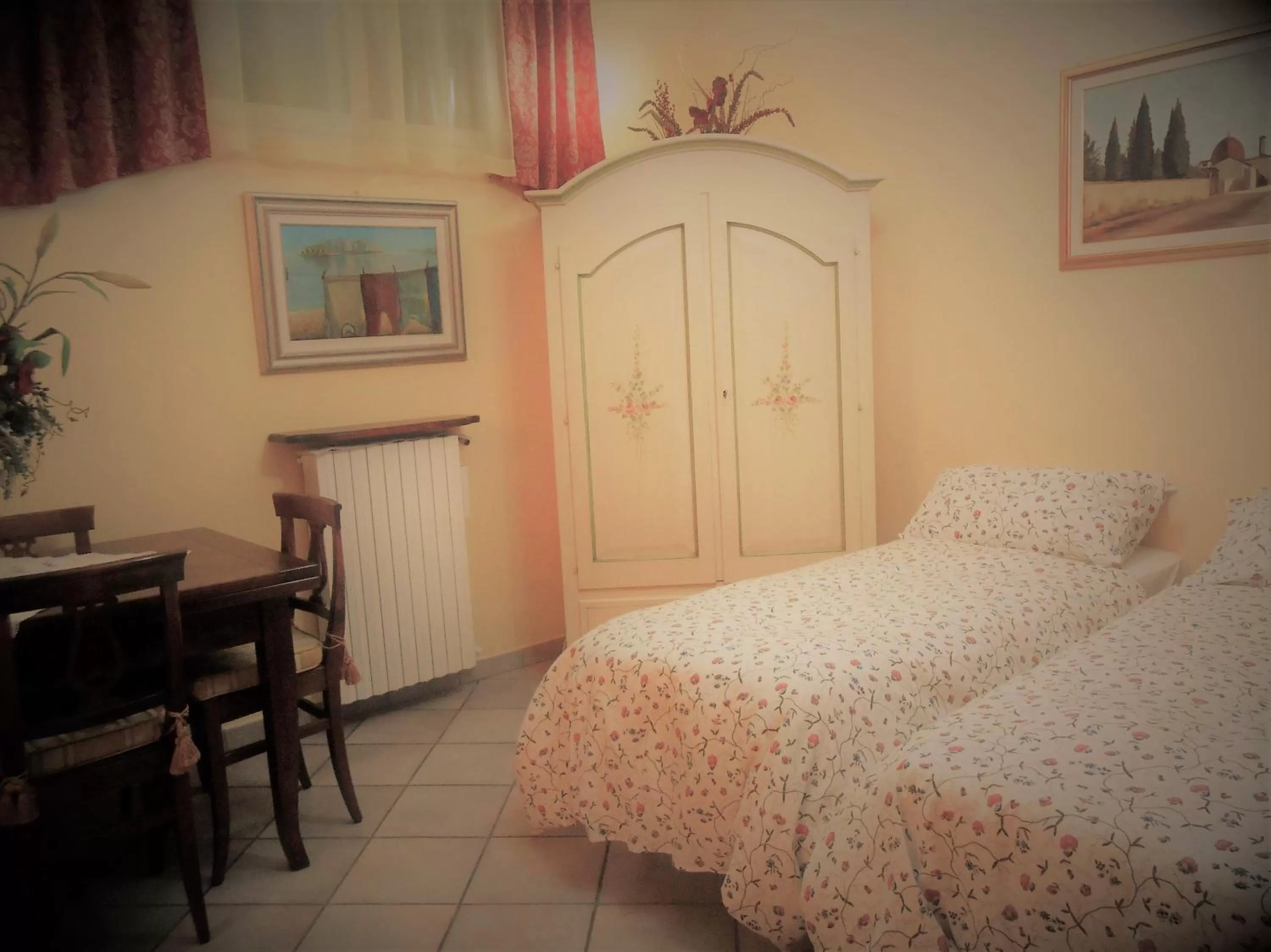 Photo of the whole room, Bed in B&B Anna