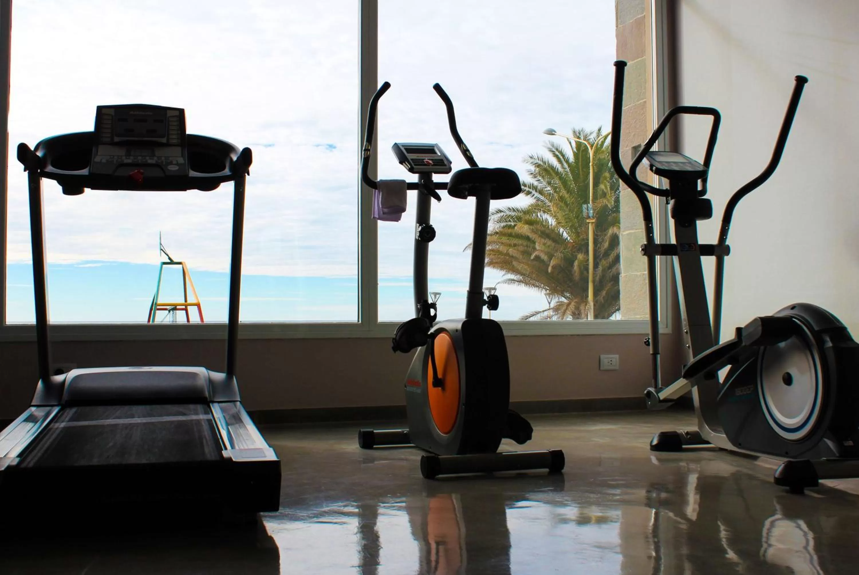 Fitness centre/facilities in Dazzler by Wyndham Puerto Madryn