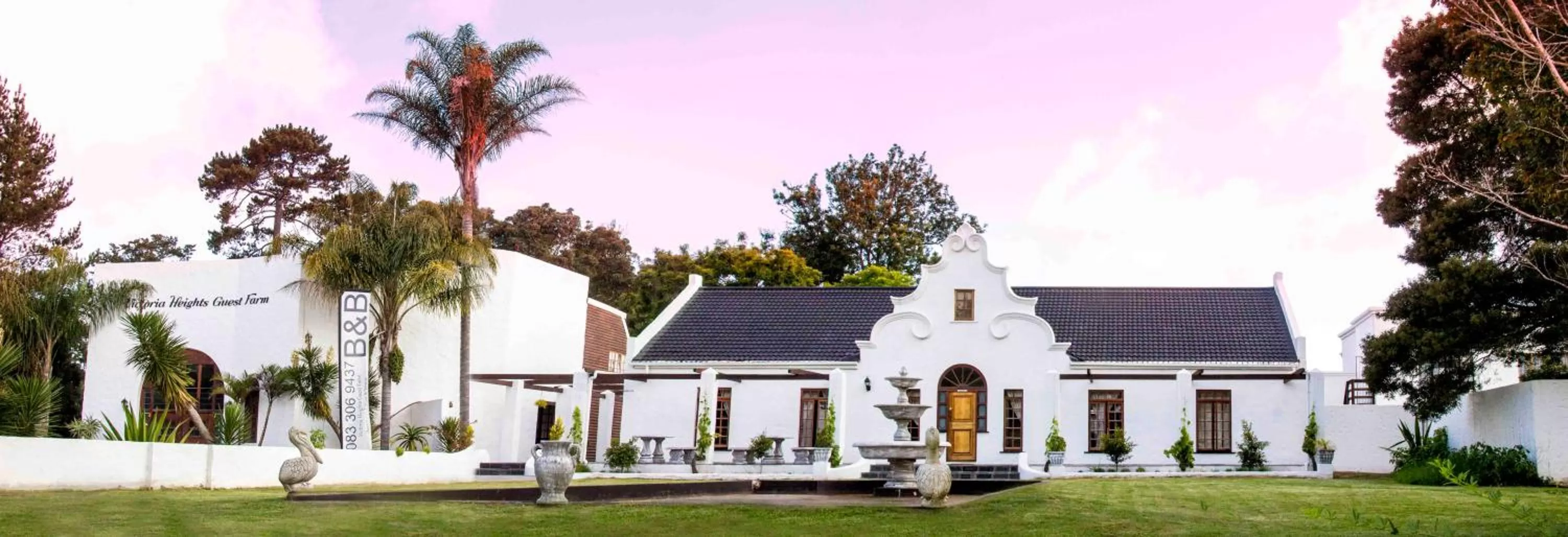 Property building in Victoria Heights B&B