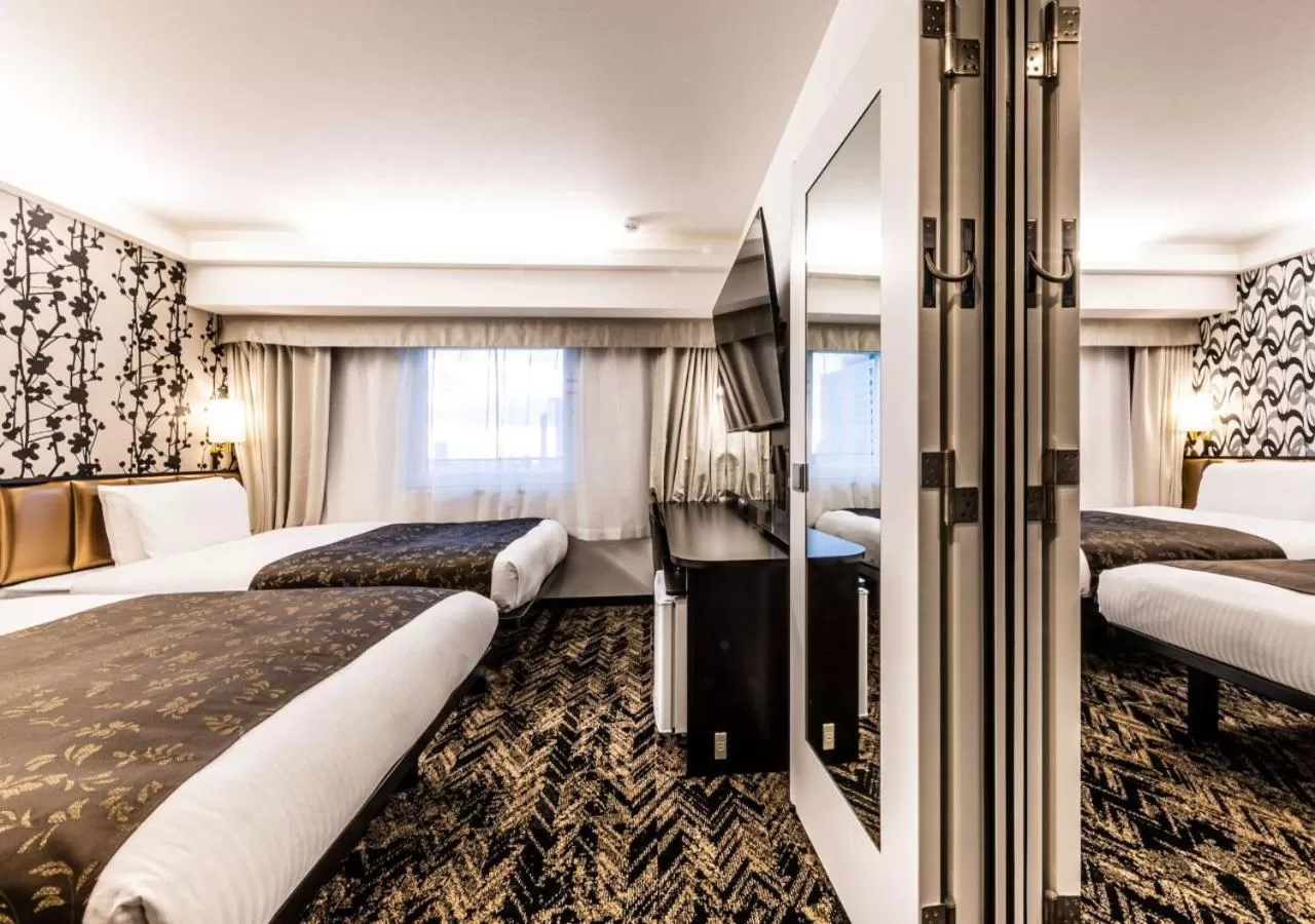 Connecting Twin Room - Non-Smoking in APA Hotel & Resort Osaka Umeda Eki Tower