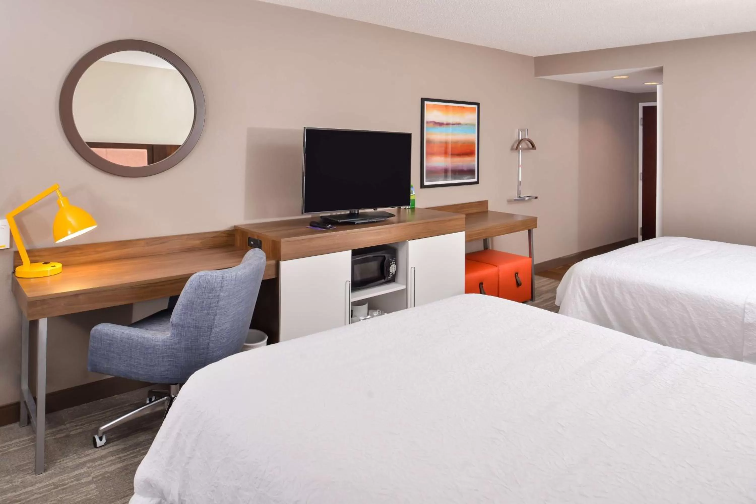 Bedroom, Bed in Hampton Inn Statesville