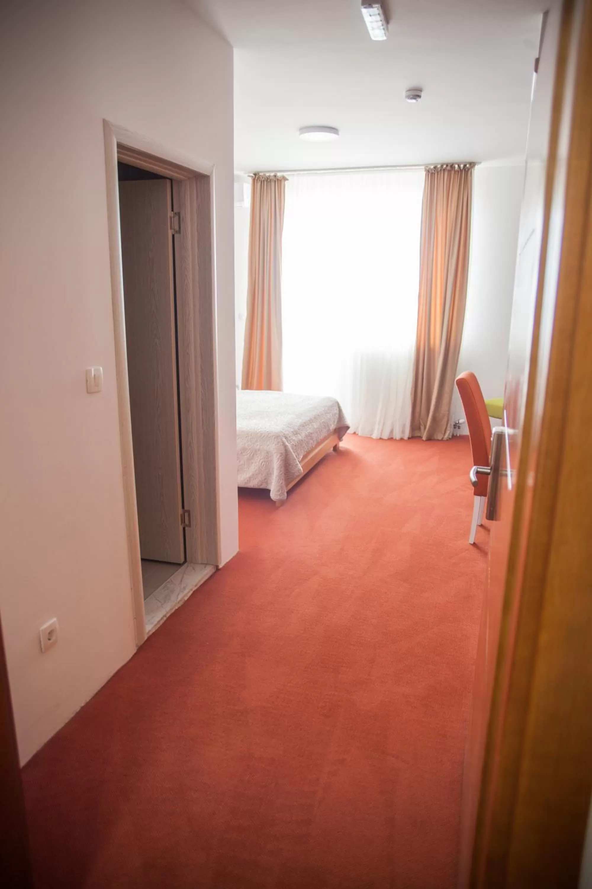 Photo of the whole room, Bed in Hotel Serdar