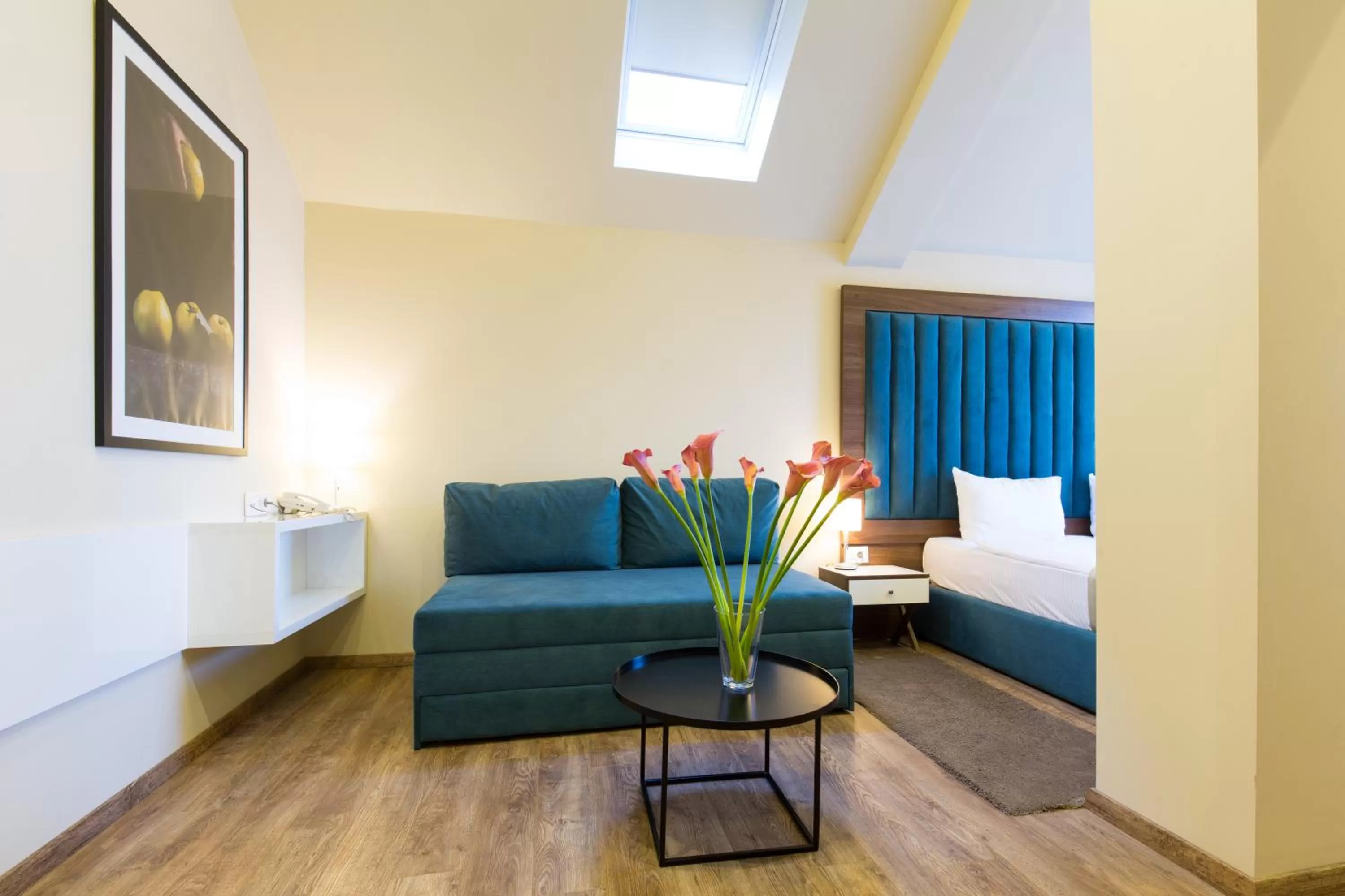 Bed in Marquise Hotel Garni