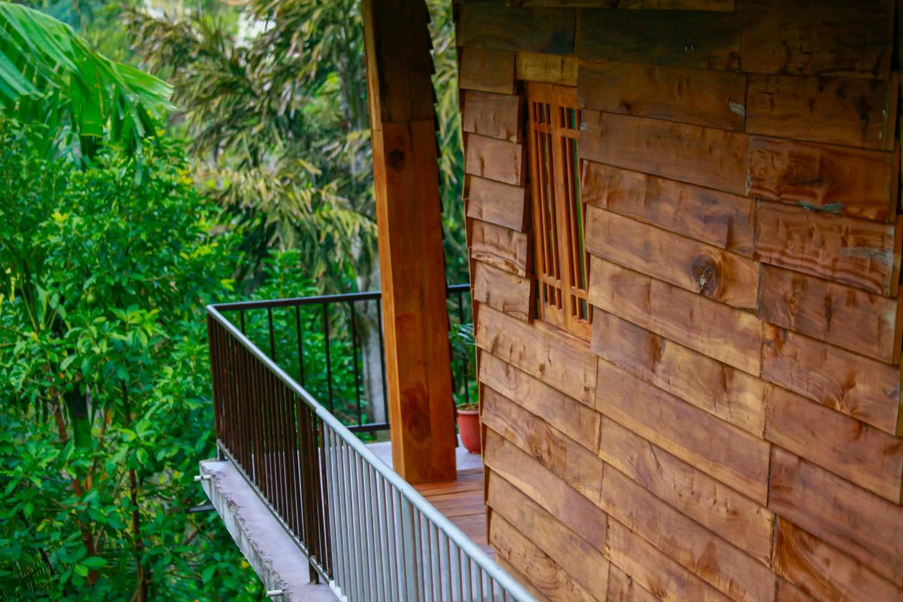 Balcony/Terrace in Madushanka Resort