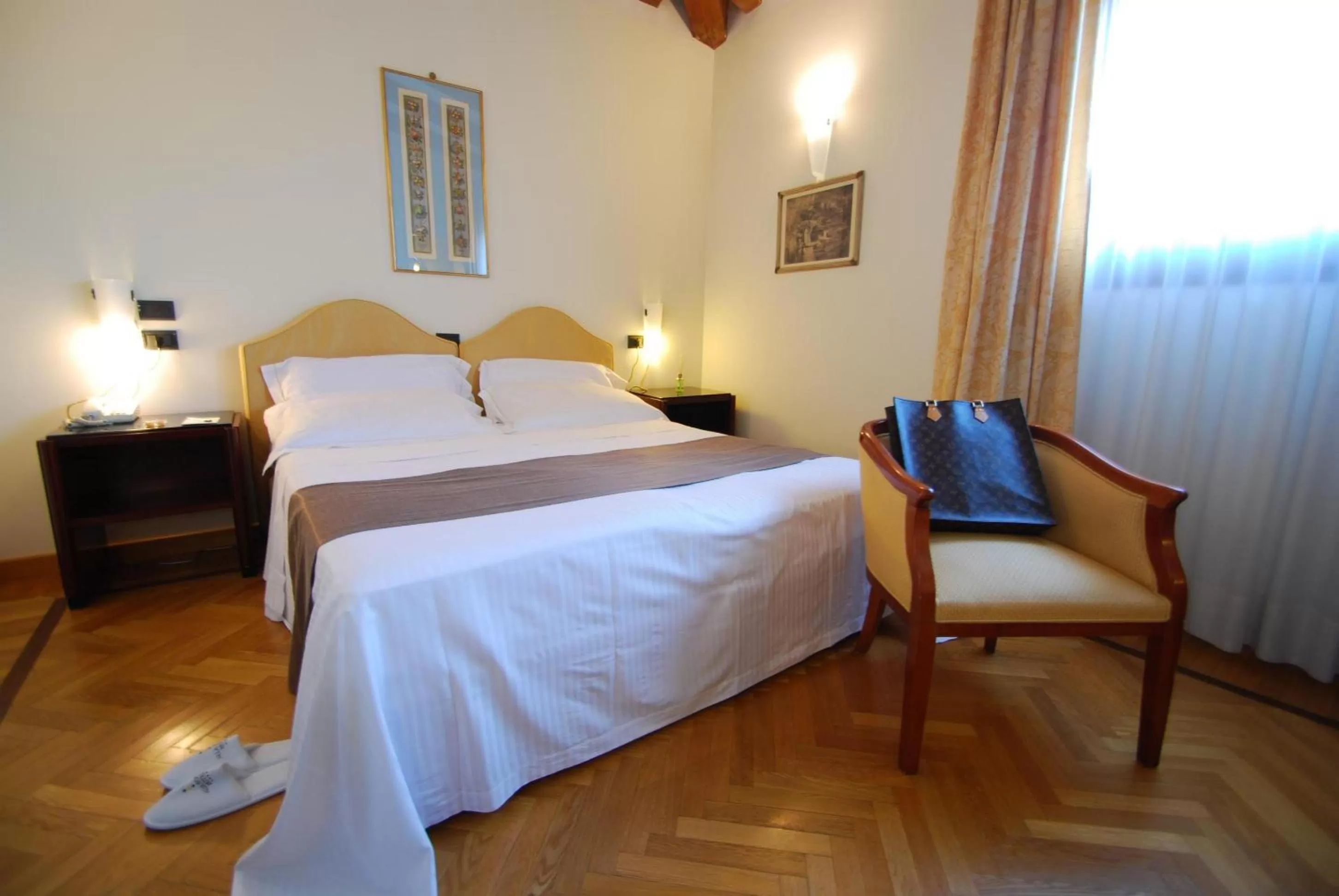 Photo of the whole room, Bed in Alla Rocca Hotel Conference & Restaurant